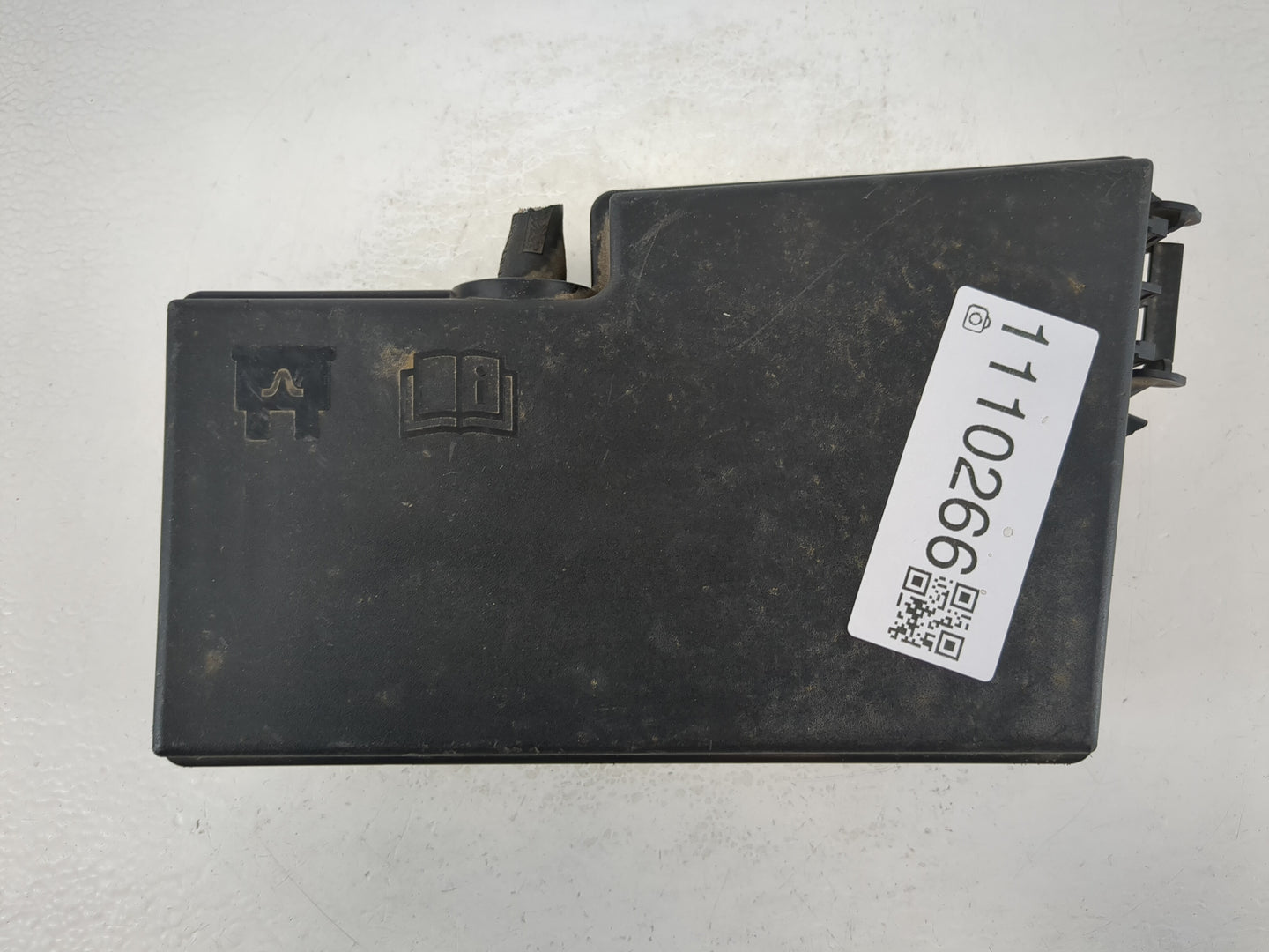 2014 Chevrolet Spark Fusebox Fuse Box Panel Relay Module P/N:518818109 Fits OEM Used Auto Parts - Oemusedautoparts1.com