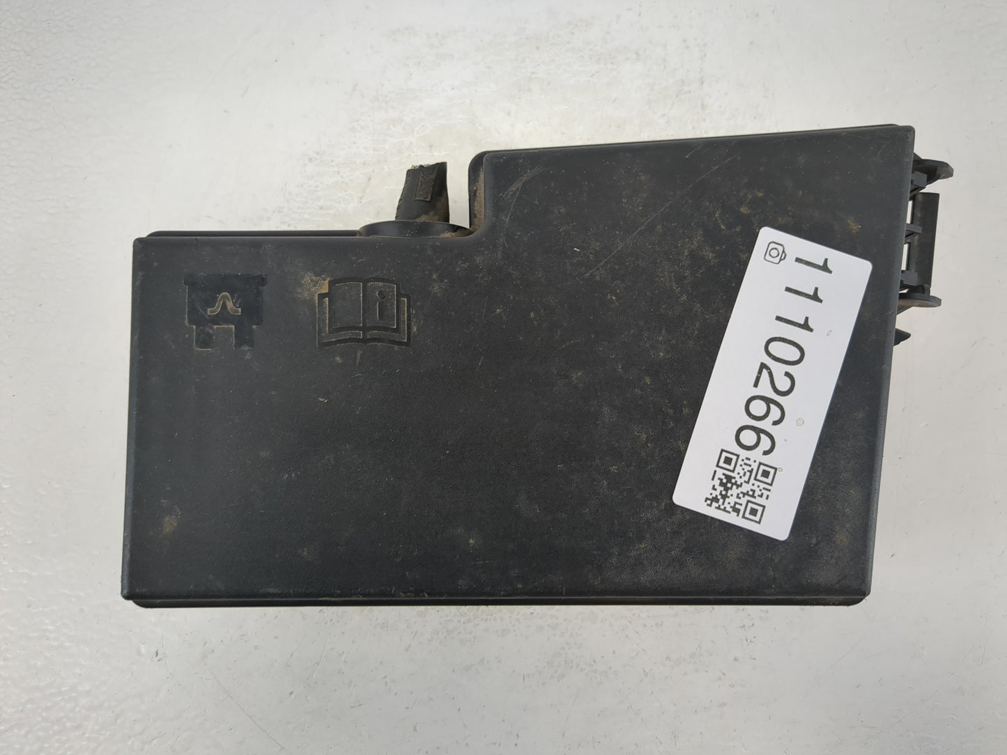2014 Chevrolet Spark Fusebox Fuse Box Panel Relay Module P/N:518818109 Fits OEM Used Auto Parts - Oemusedautoparts1.com