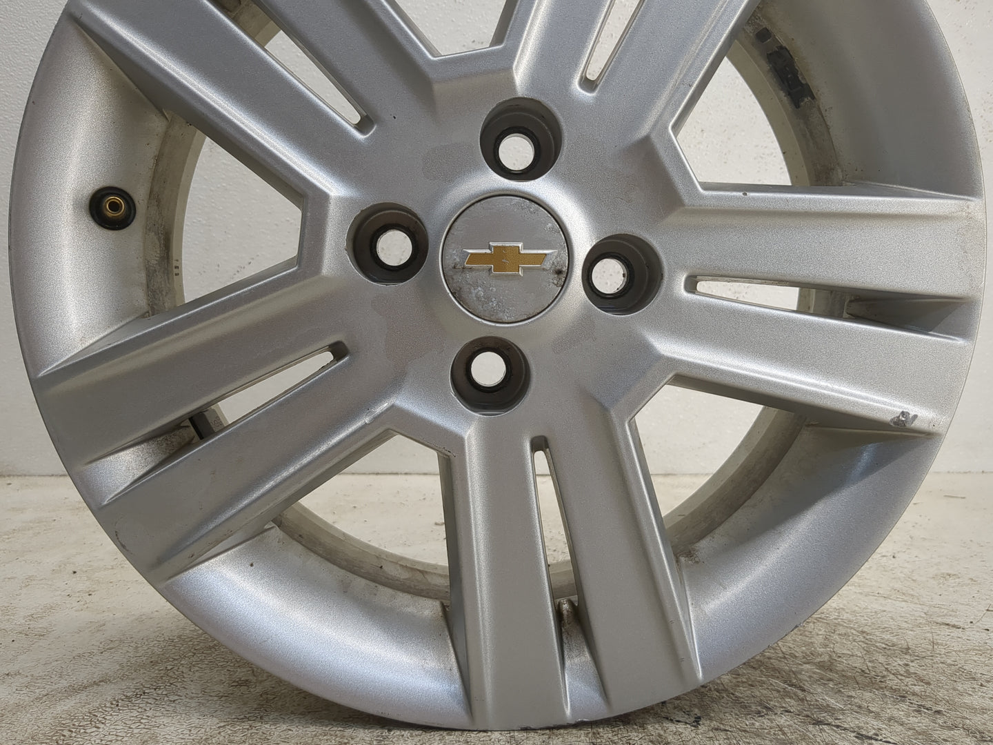 2013-2015 Chevrolet Spark Oem Wheel Rim - Oemusedautoparts1.com