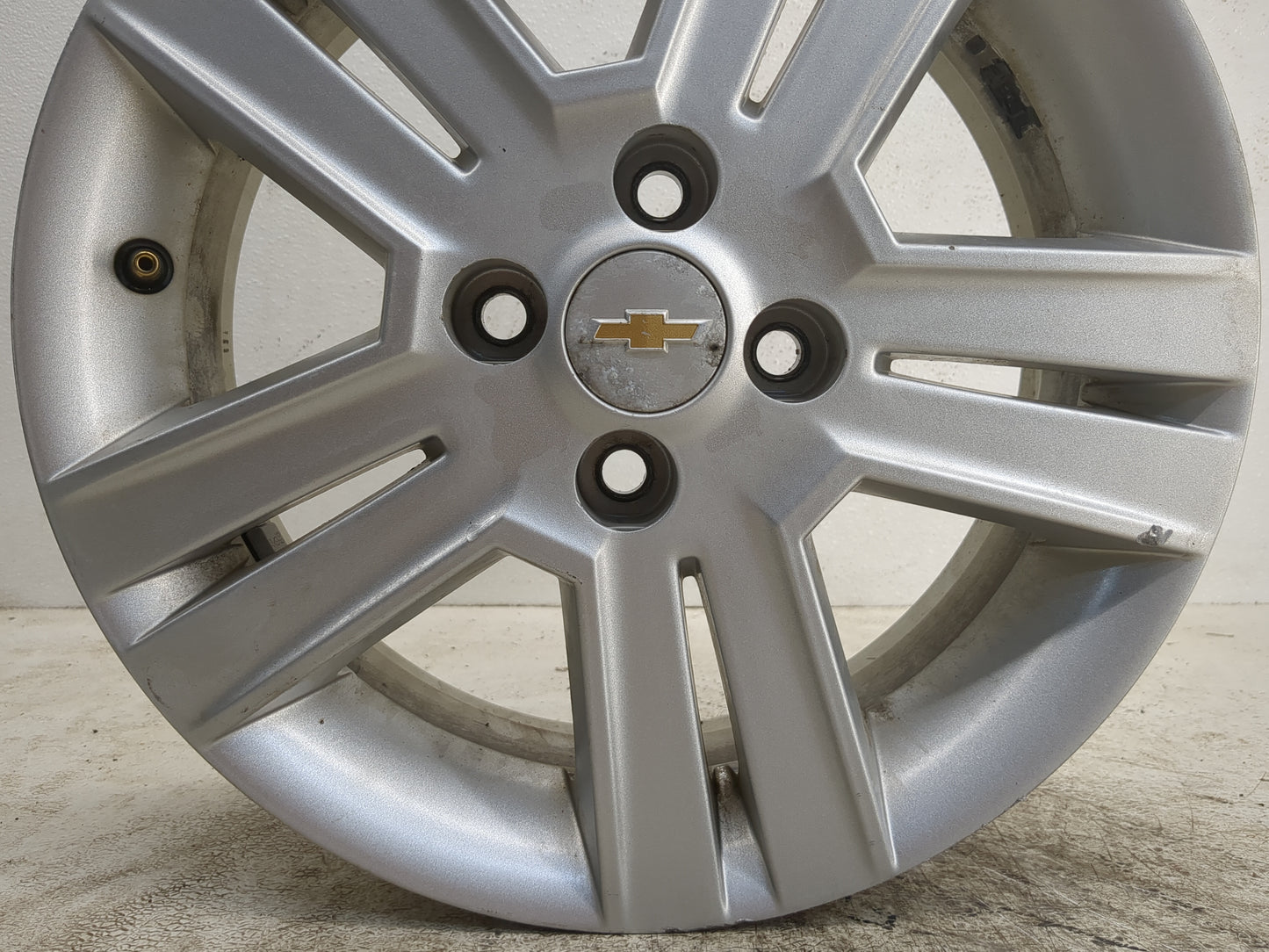 2013-2015 Chevrolet Spark Oem Wheel Rim - Oemusedautoparts1.com