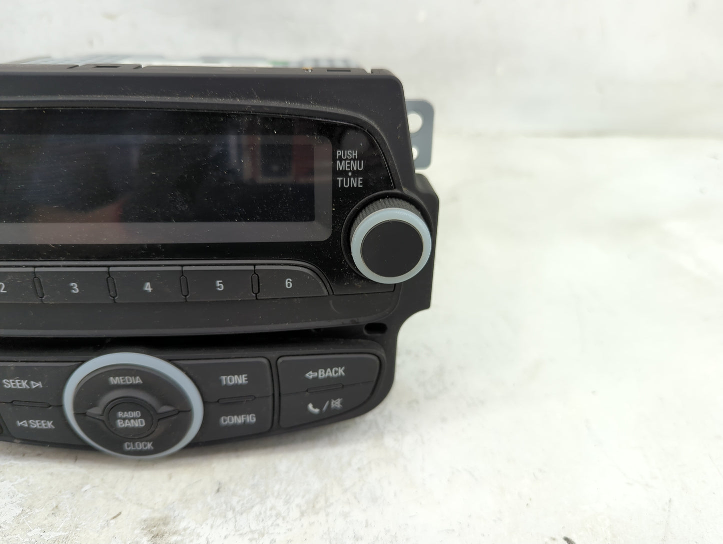 2014-2015 Chevrolet Spark Radio AM FM Cd Player Receiver Replacement P/N:94550613 Fits Fits 2014 2015 OEM Used Auto Parts - 