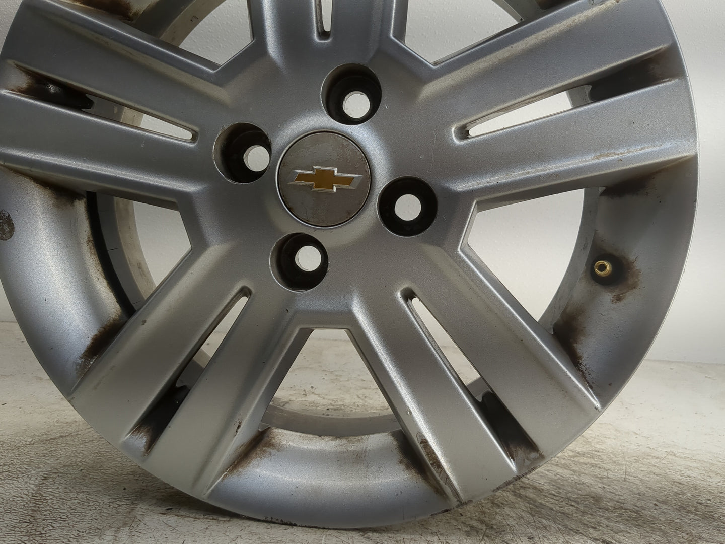 2013-2015 Chevrolet Spark Oem Wheel Rim 1244324 - Oemusedautoparts1.com