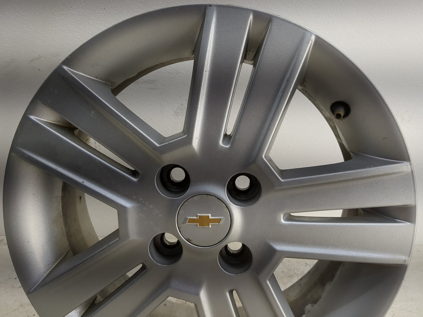 2013-2015 Chevrolet Spark Oem Wheel Rim - Oemusedautoparts1.com
