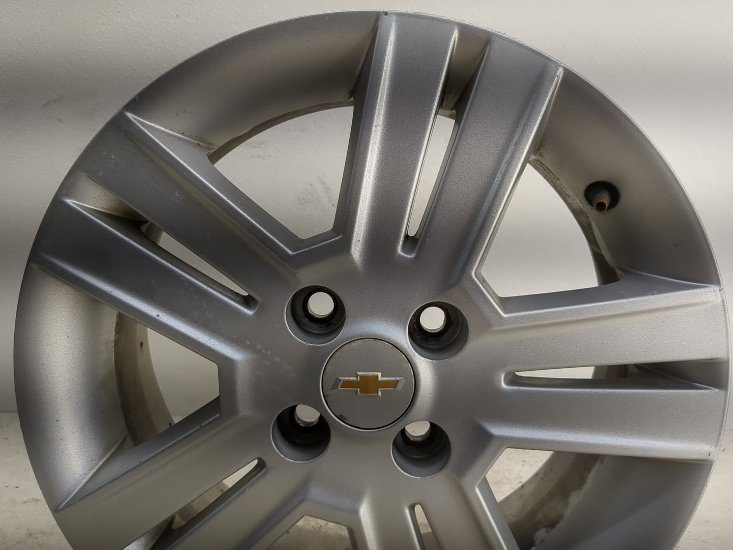 2013-2015 Chevrolet Spark Oem Wheel Rim - Oemusedautoparts1.com