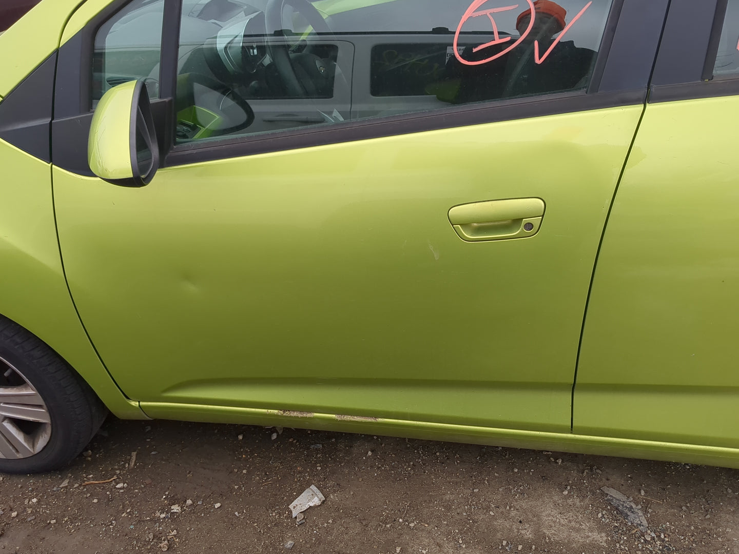 2013-2016 Chevrolet Spark Driver Front Door Oem - Oemusedautoparts1.com