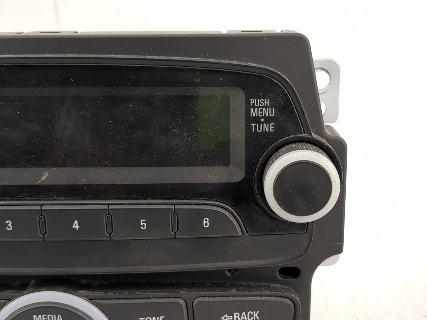 2014-2015 Chevrolet Spark Radio AM FM Cd Player Receiver Replacement P/N:94550613 Fits Fits 2014 2015 OEM Used Auto Parts - 