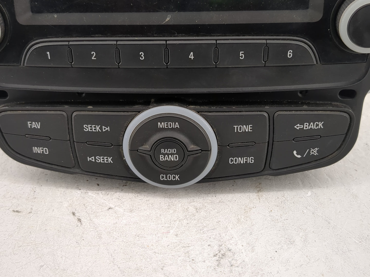 2014-2015 Chevrolet Spark Radio AM FM Cd Player Receiver Replacement P/N:94550613 Fits Fits 2014 2015 OEM Used Auto Parts - 