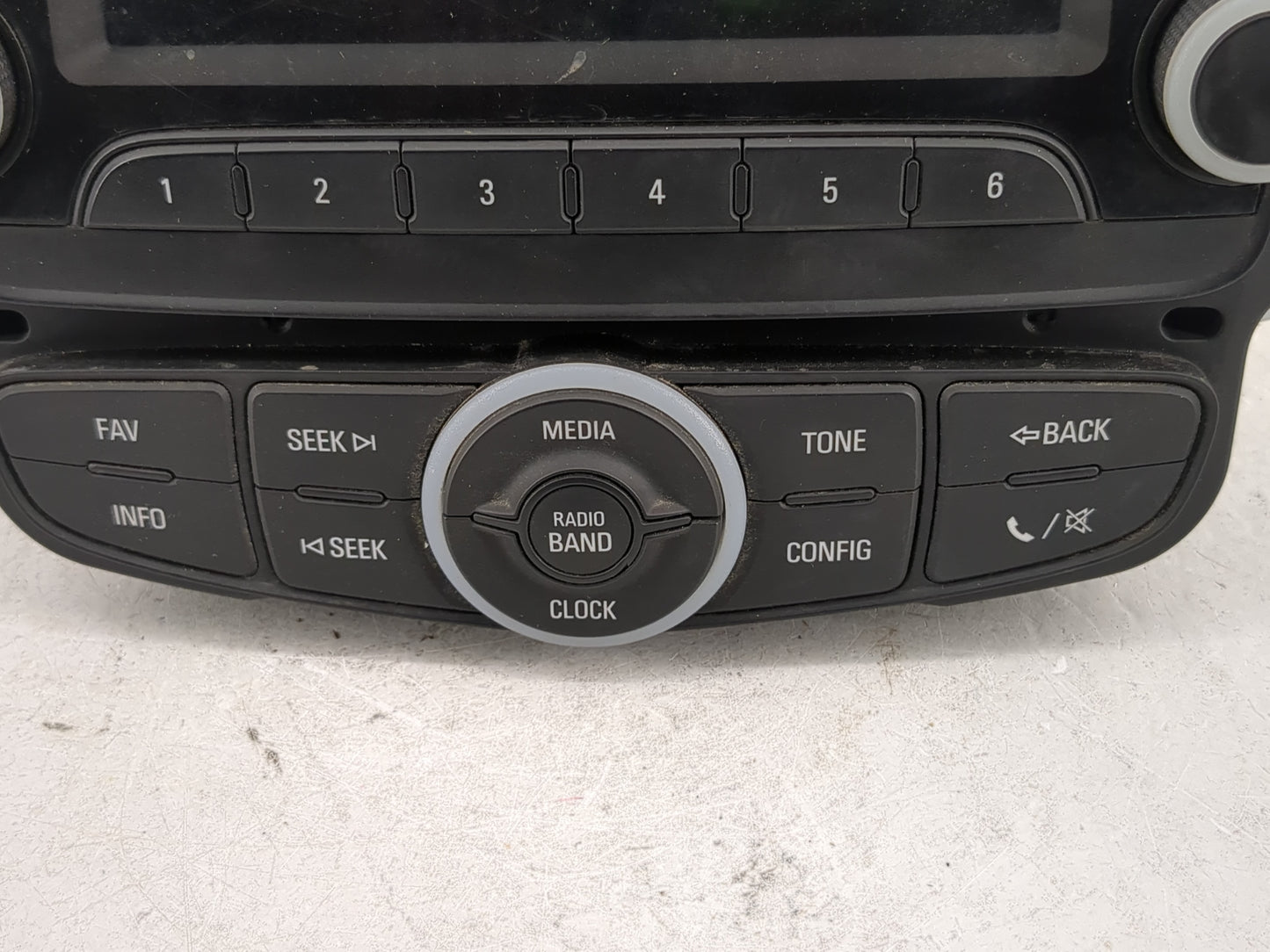 2014-2015 Chevrolet Spark Radio AM FM Cd Player Receiver Replacement P/N:94550613 Fits Fits 2014 2015 OEM Used Auto Parts - 