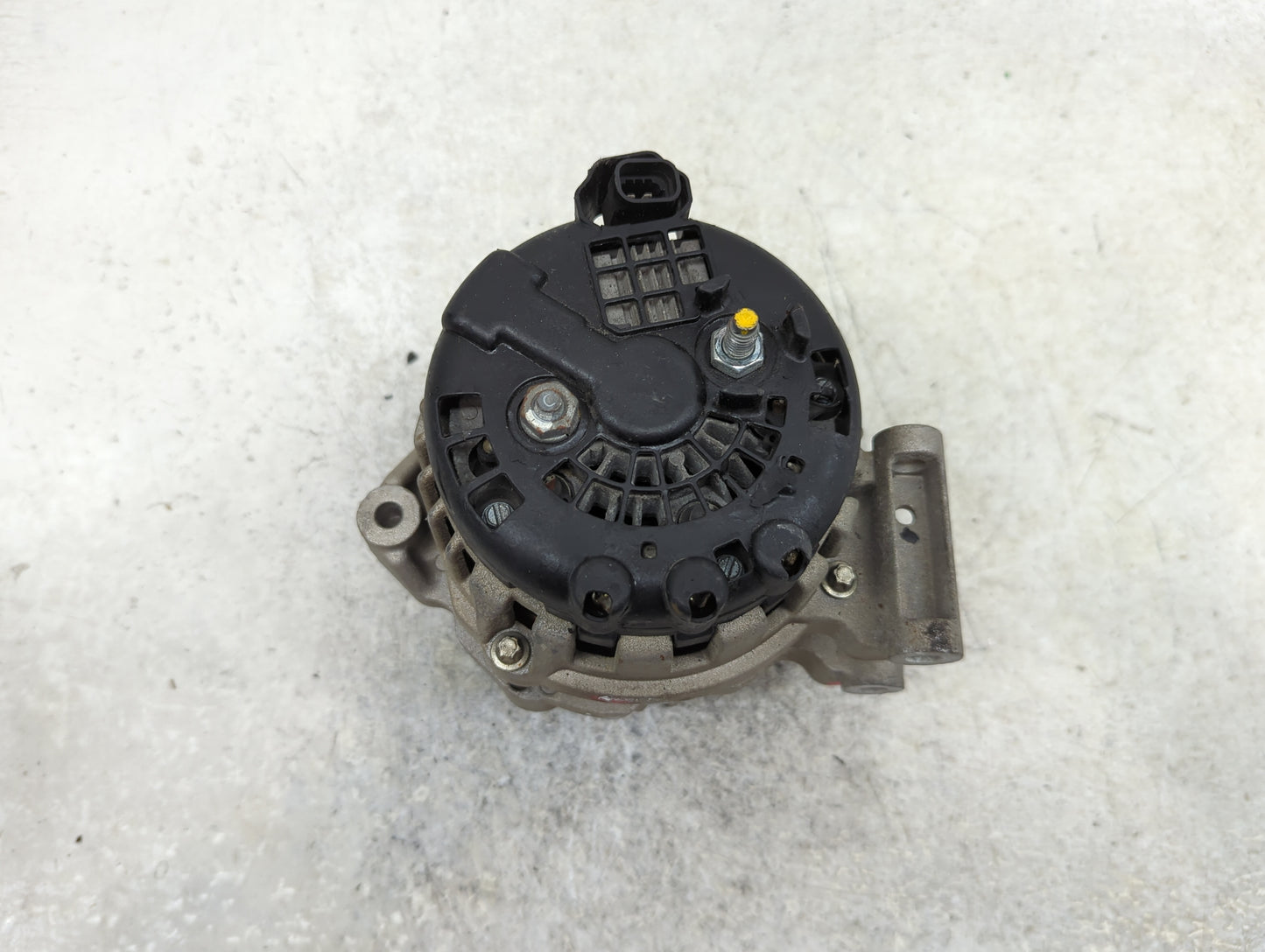 2014-2015 Chevrolet Spark Alternator Replacement Generator Charging Assembly Engine OEM Fits Fits 2014 2015 OEM Used Auto Pa