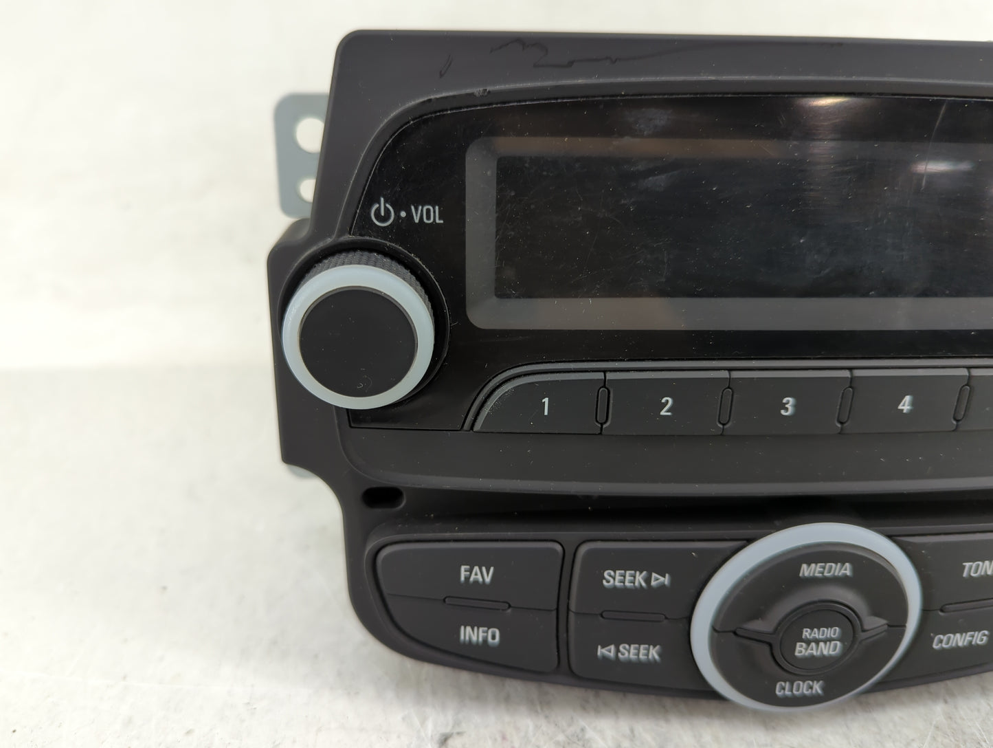 2014-2015 Chevrolet Spark Radio AM FM Cd Player Receiver Replacement P/N:95375119 Fits Fits 2014 2015 OEM Used Auto Parts - 