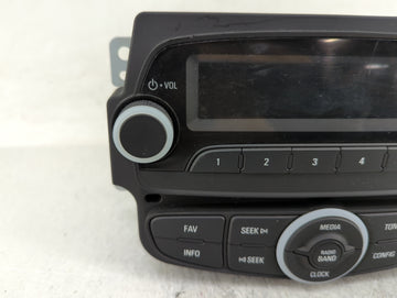 2014-2015 Chevrolet Spark Radio AM FM Cd Player Receiver Replacement P/N:95375119 Fits Fits 2014 2015 OEM Used Auto Parts