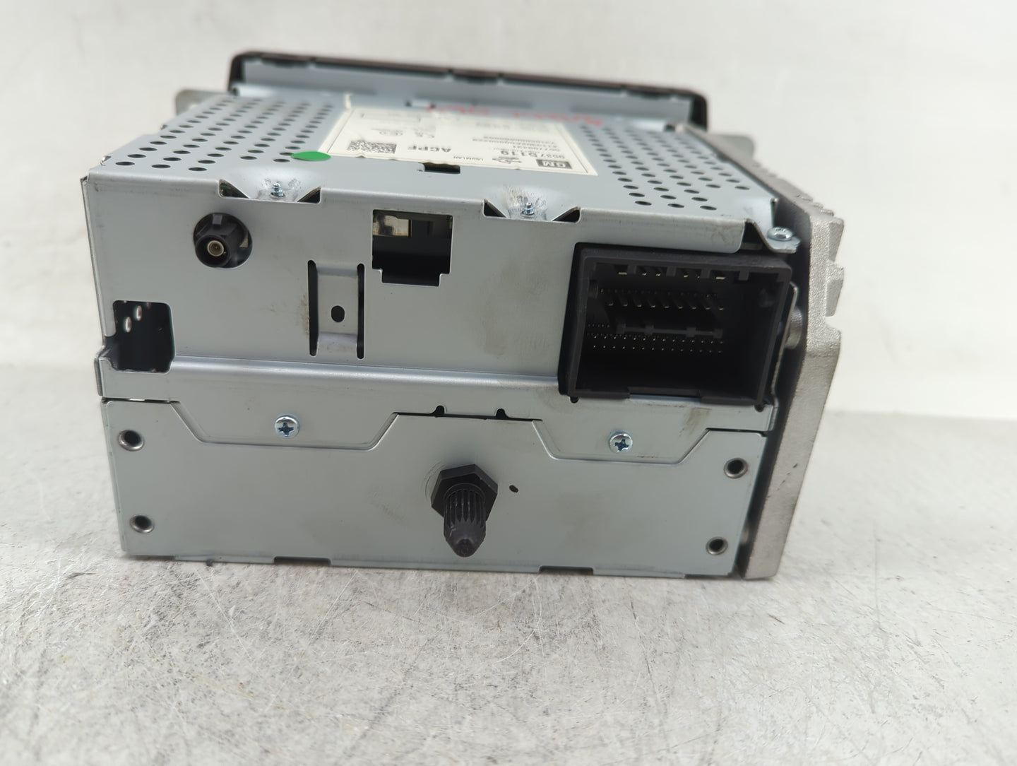 2014-2015 Chevrolet Spark Radio AM FM Cd Player Receiver Replacement P/N:95375119 Fits Fits 2014 2015 OEM Used Auto Parts - 