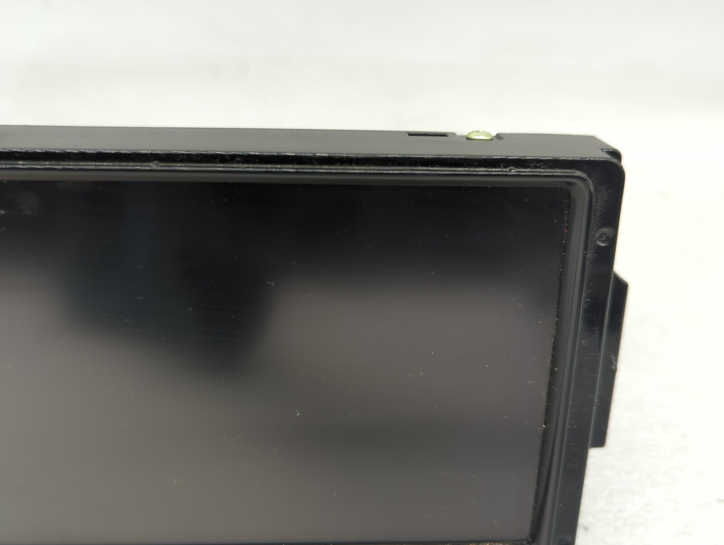 2013-2014 Chevrolet Spark Radio AM FM Cd Player Receiver Replacement P/N:95408196 Fits Fits 2013 2014 OEM Used Auto Parts - 