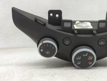 2013-2015 Chevrolet Spark Climate Control Module Temperature AC/Heater Replacement P/N:95390863 Fits Fits 2013 2014 2015 OEM Used Auto Parts