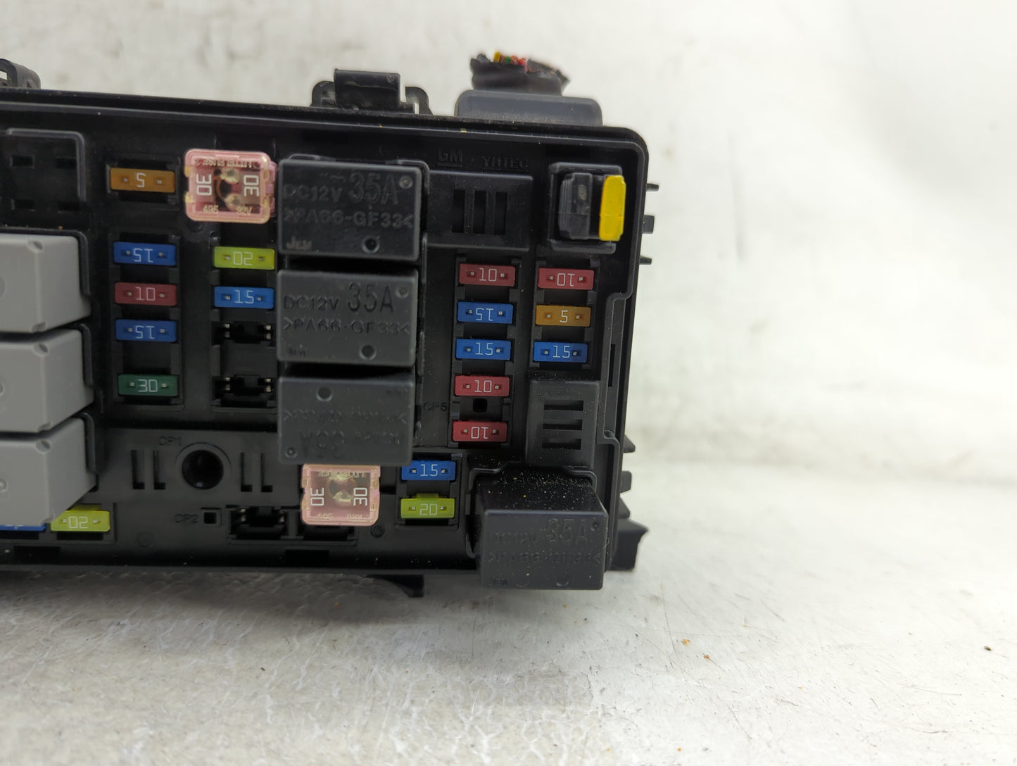 2014 Chevrolet Spark Fusebox Fuse Box Panel Relay Module P/N:95389023 Fits OEM Used Auto Parts - Oemusedautoparts1.com