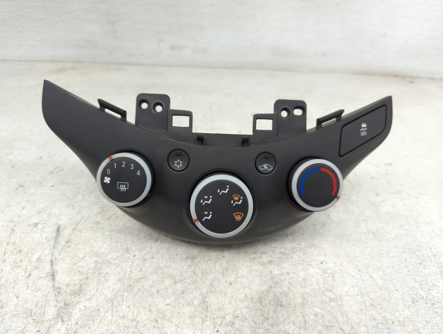 2013-2015 Chevrolet Spark Climate Control Module Temperature AC/Heater Replacement P/N:95390863 Fits Fits 2013 2014 2015 OEM