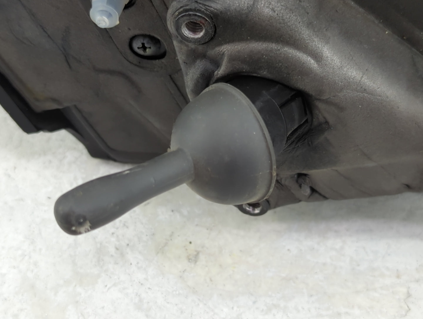 2013-2015 Chevrolet Spark Driver Side View Mirror - Left Door Mirror OEM Used - Oemusedautoparts1.com