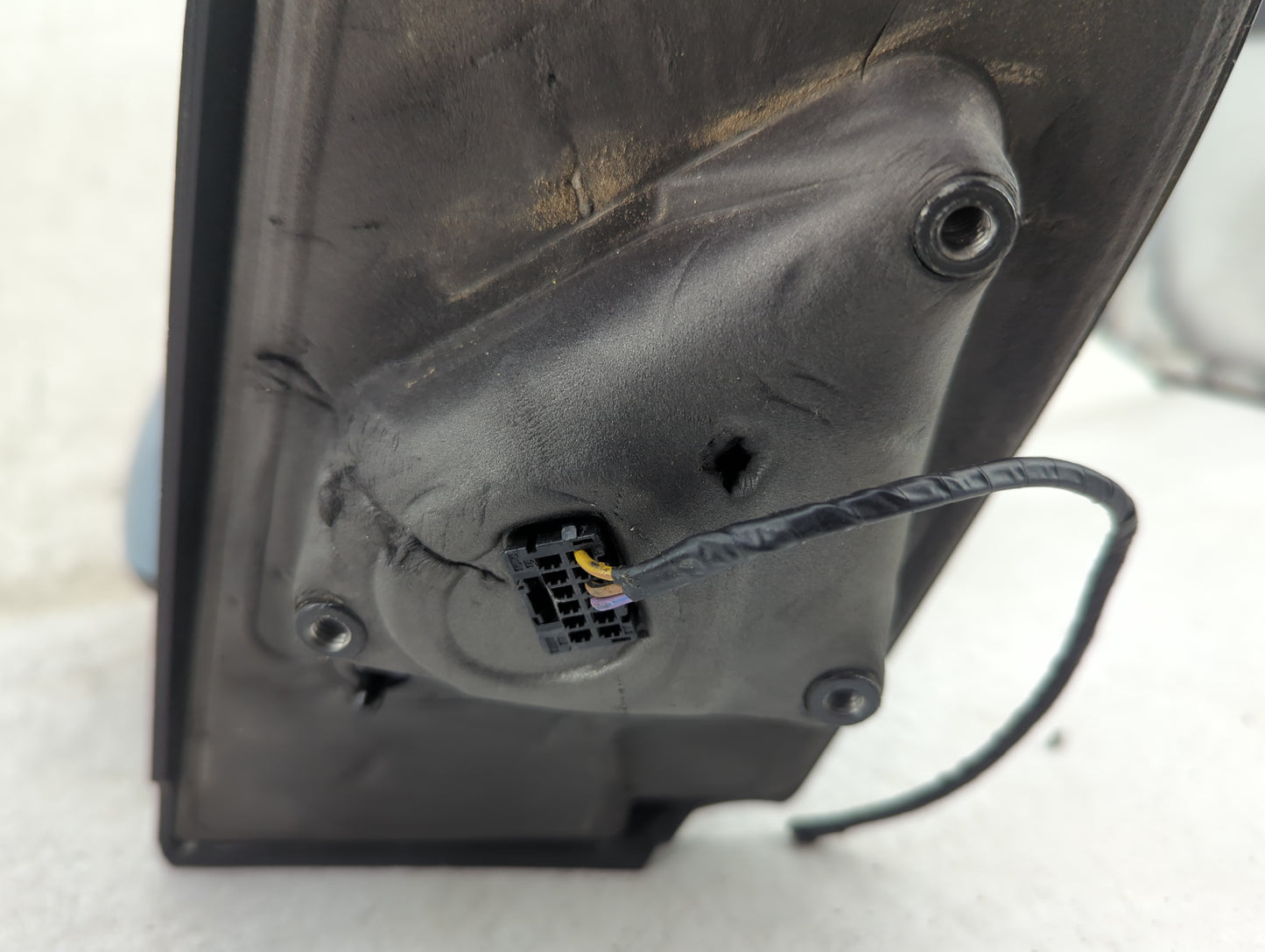 2014 Chevrolet Spark Driver Side View Mirror - Left Door Mirror OEM Used - Oemusedautoparts1.com