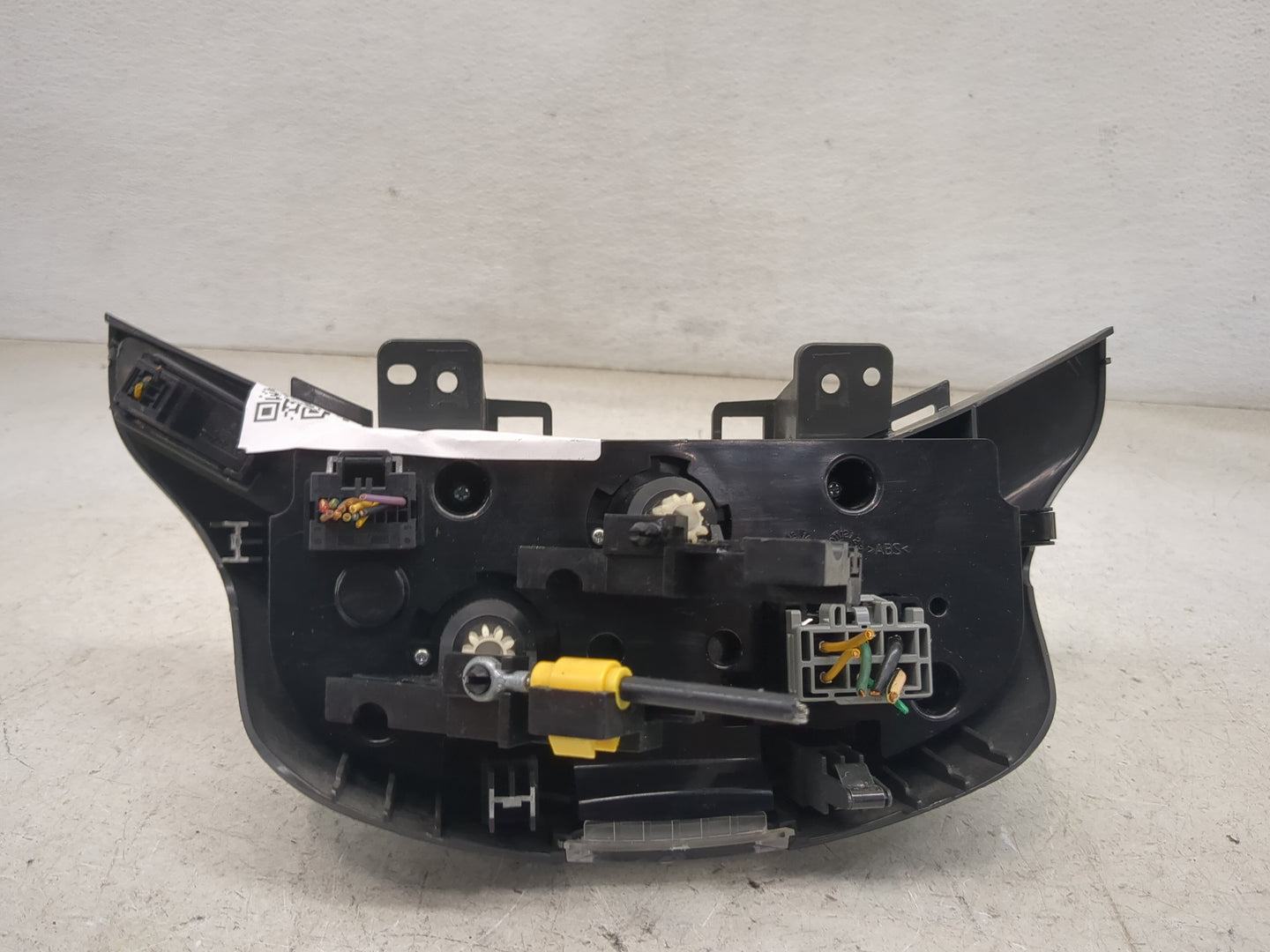 2013-2015 Chevrolet Spark Climate Control Module Temperature AC/Heater Replacement P/N:08634D110460 95390863 Fits OEM Used A