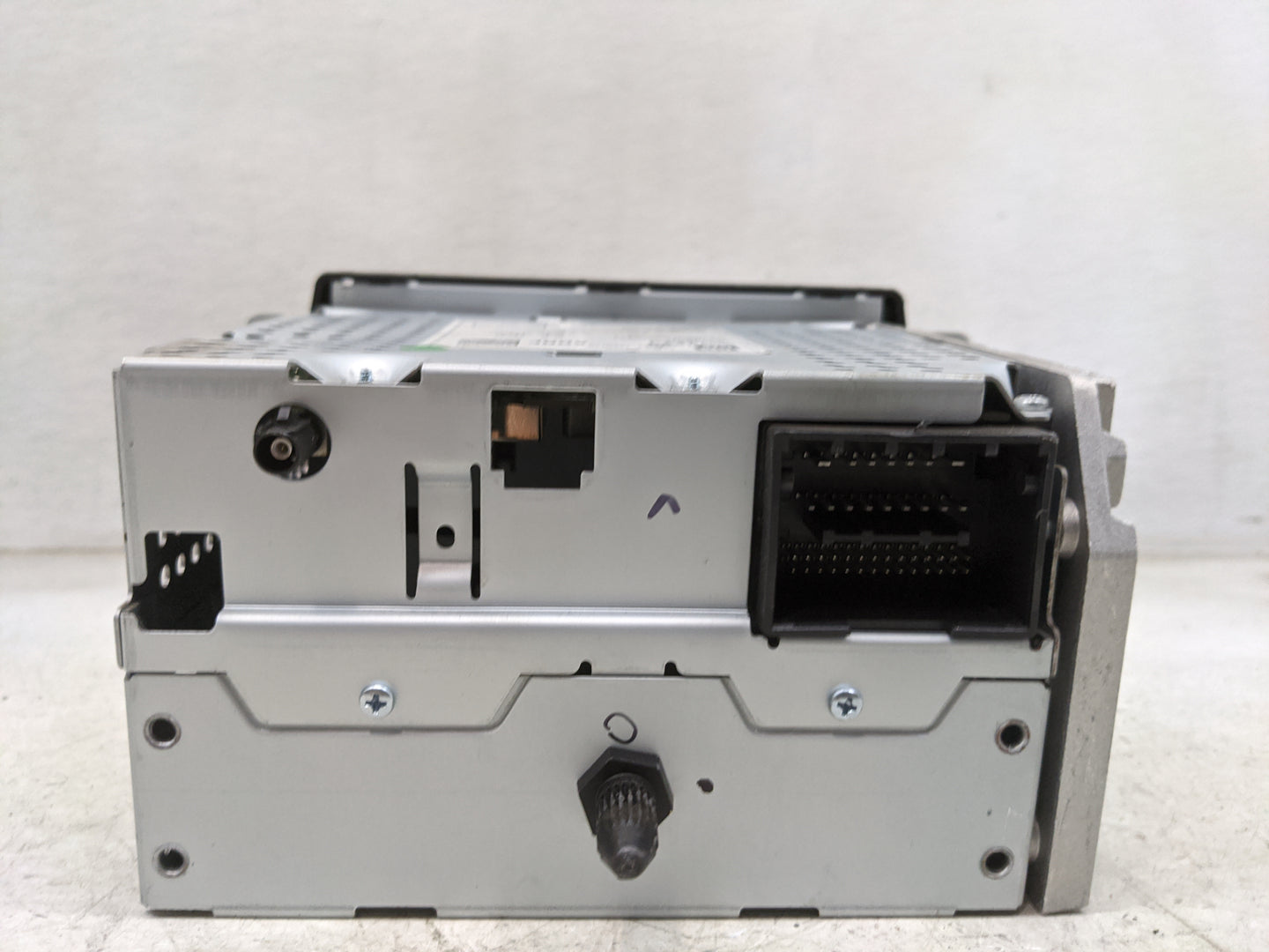 2014-2015 Chevrolet Spark Radio AM FM Cd Player Receiver Replacement P/N:95441223 557799431, 511406400006391 Fits Fits 2014 