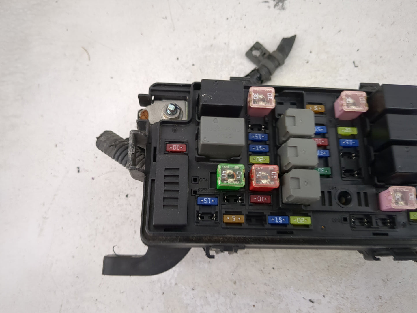 2014 Chevrolet Spark Fusebox Fuse Box Panel Relay Module P/N:95389023 95020946 Fits OEM Used Auto Parts - Oemusedautoparts1.