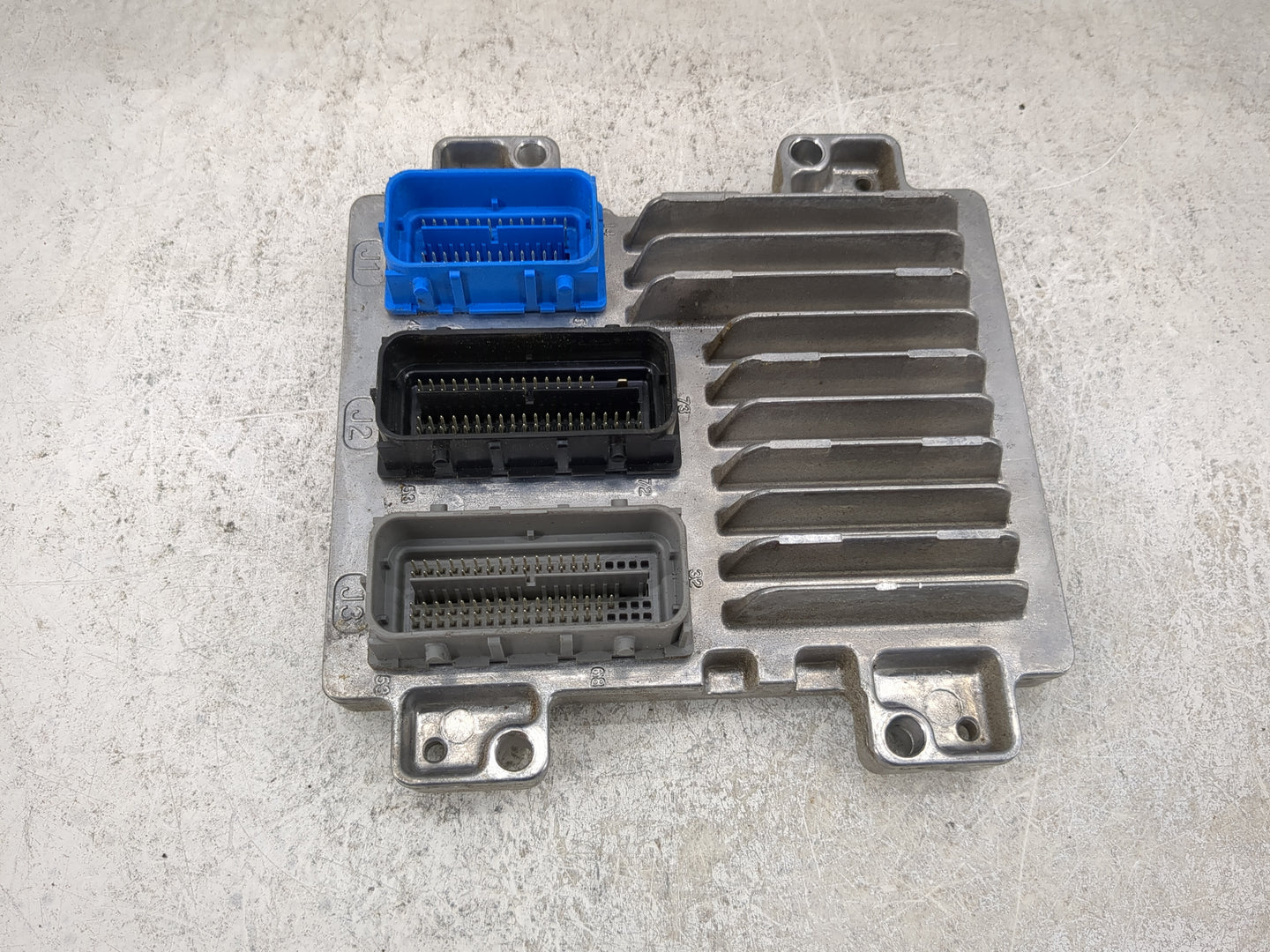 2014-2015 Chevrolet Spark PCM Engine Control Computer ECU ECM PCU OEM P/N:12659574 86ABVXK140900F60 Fits OEM Used Auto Parts