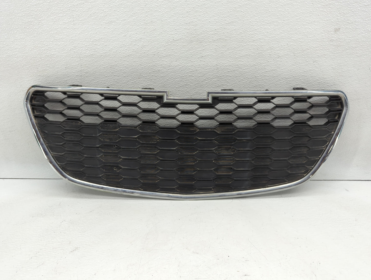2013-2015 Chevrolet Spark Front Grille Bumper Not Included - Oemusedautoparts1.com