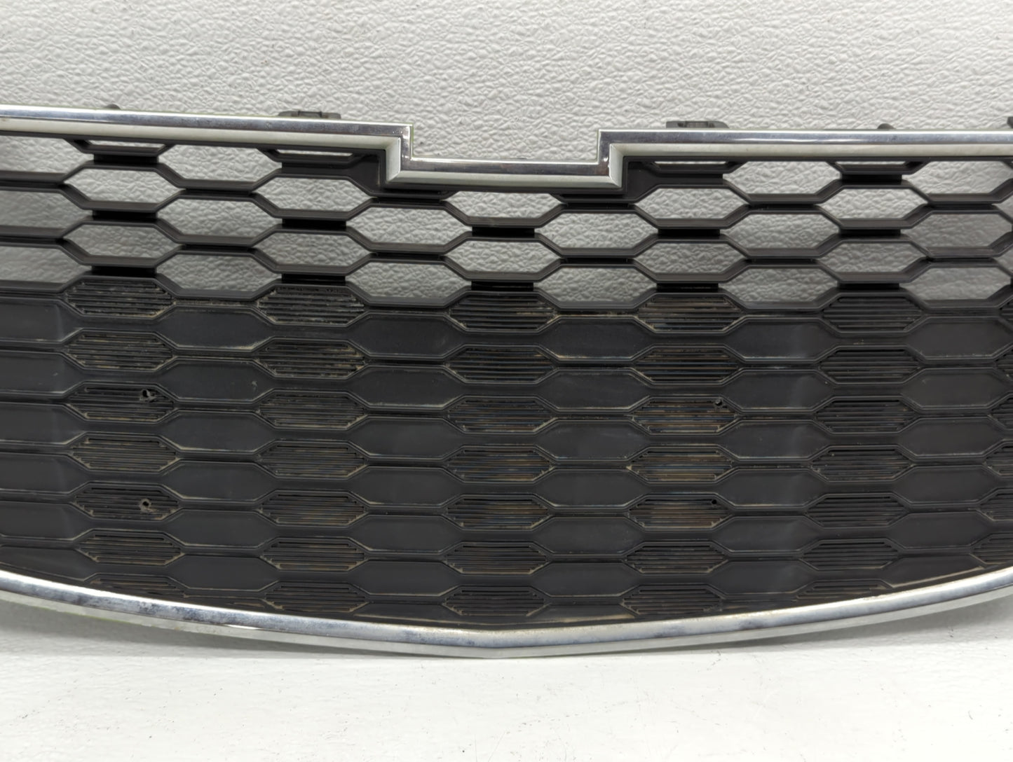 2013-2015 Chevrolet Spark Front Grille Bumper Not Included - Oemusedautoparts1.com