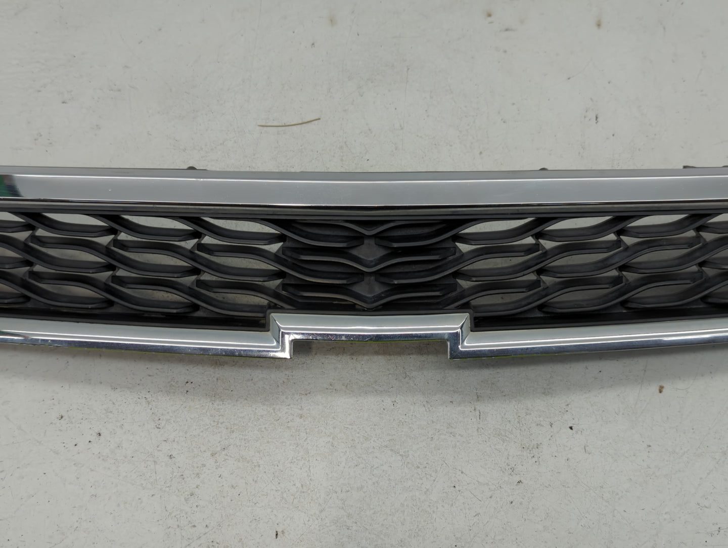 2013-2015 Chevrolet Spark Front Grille Bumper Not Included - Oemusedautoparts1.com