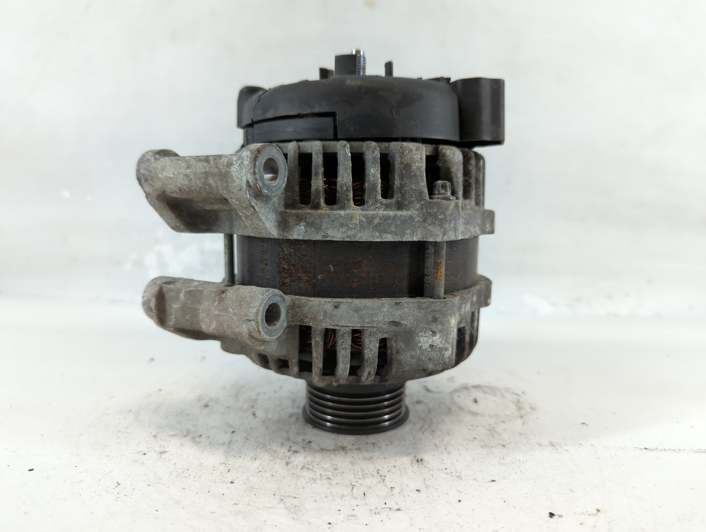 2014-2015 Chevrolet Spark Alternator Replacement Generator Charging Assembly Engine OEM P/N:13588127 Fits Fits 2014 2015 OEM