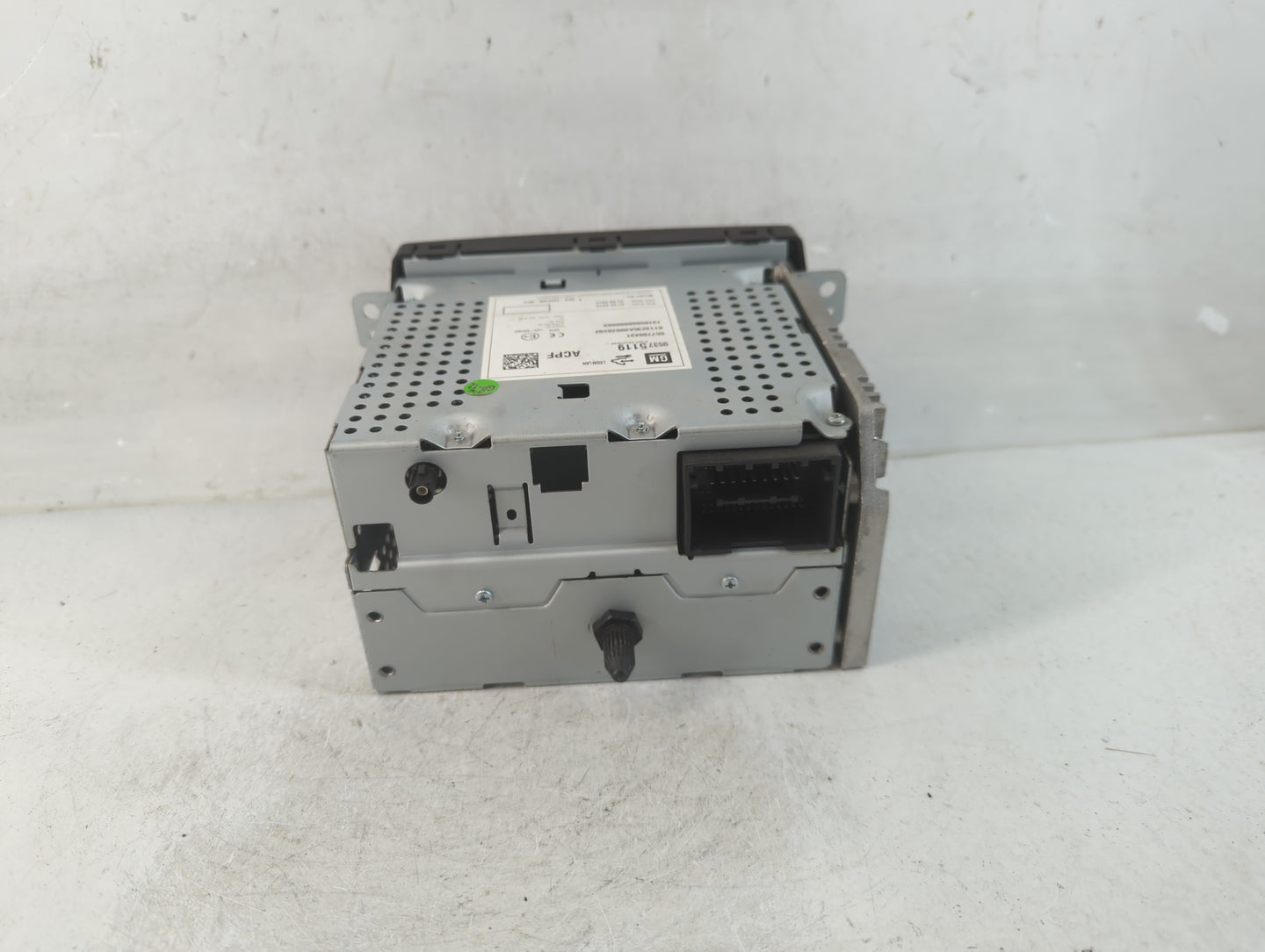 2014-2015 Chevrolet Spark Radio AM FM Cd Player Receiver Replacement P/N:95375119 Fits Fits 2014 2015 OEM Used Auto Parts - 