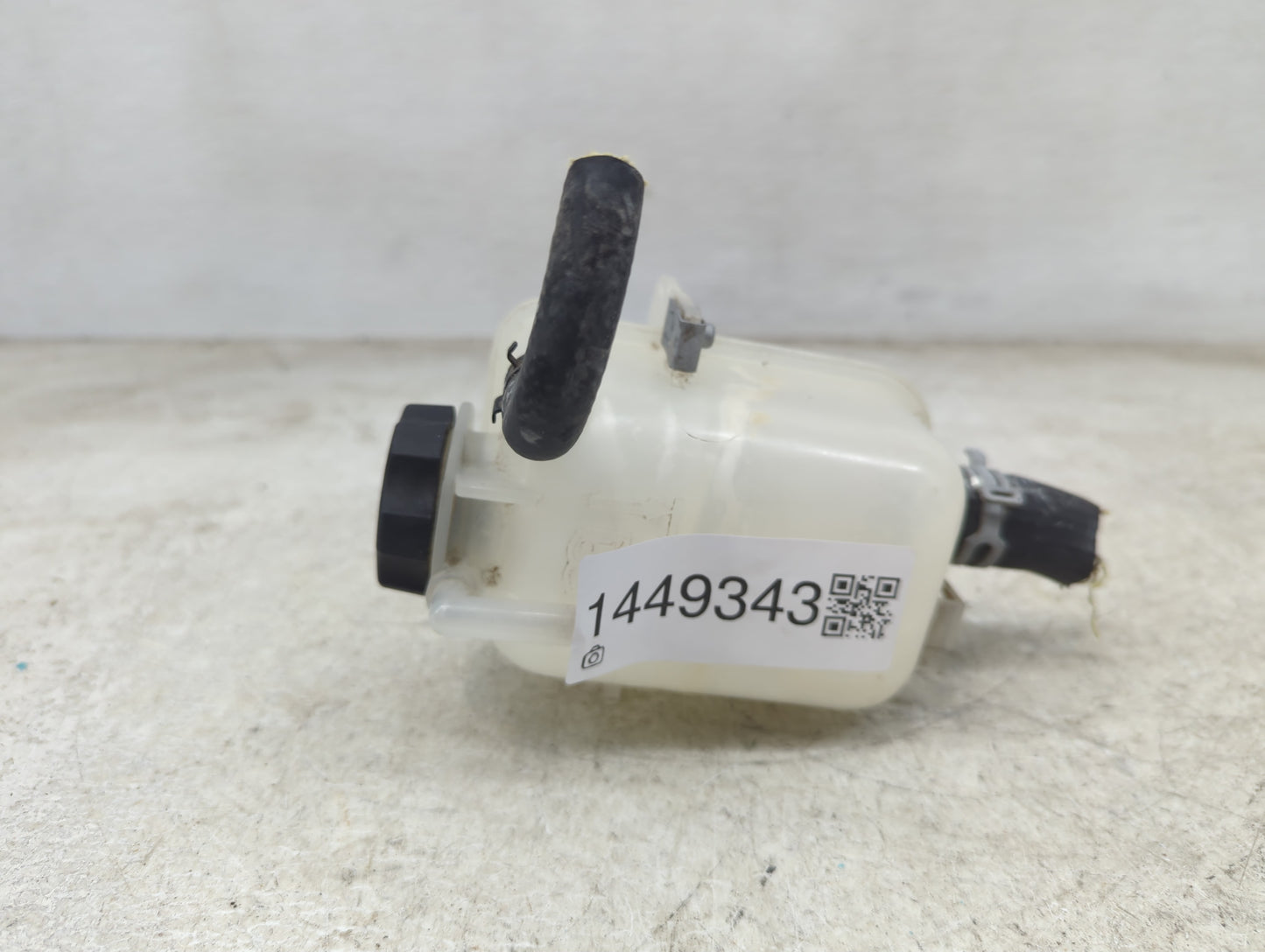 Chevrolet Spark Classic Radiator Coolant Overflow Expansion Tank Bottle - Oemusedautoparts1.com