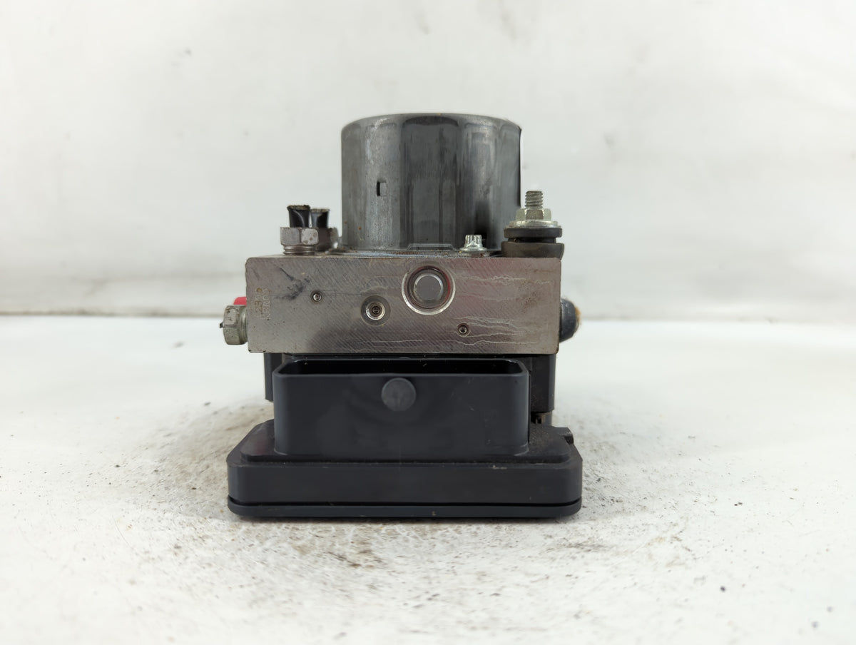 2014 Chevrolet Ss Anti-Lock Brake ABS Pump Module Actuator OEM P/N:269 621 Fits OEM Used Auto Parts - Oemusedautoparts1.com