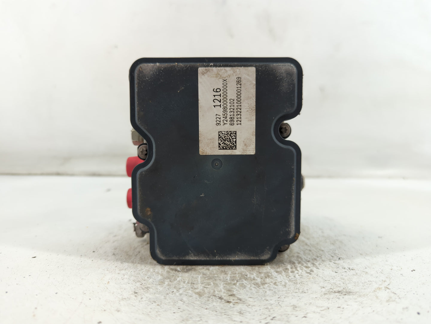 2014 Chevrolet Ss ABS Pump Control Module Replacement P/N:269 621 Fits OEM Used Auto Parts - Oemusedautoparts1.com