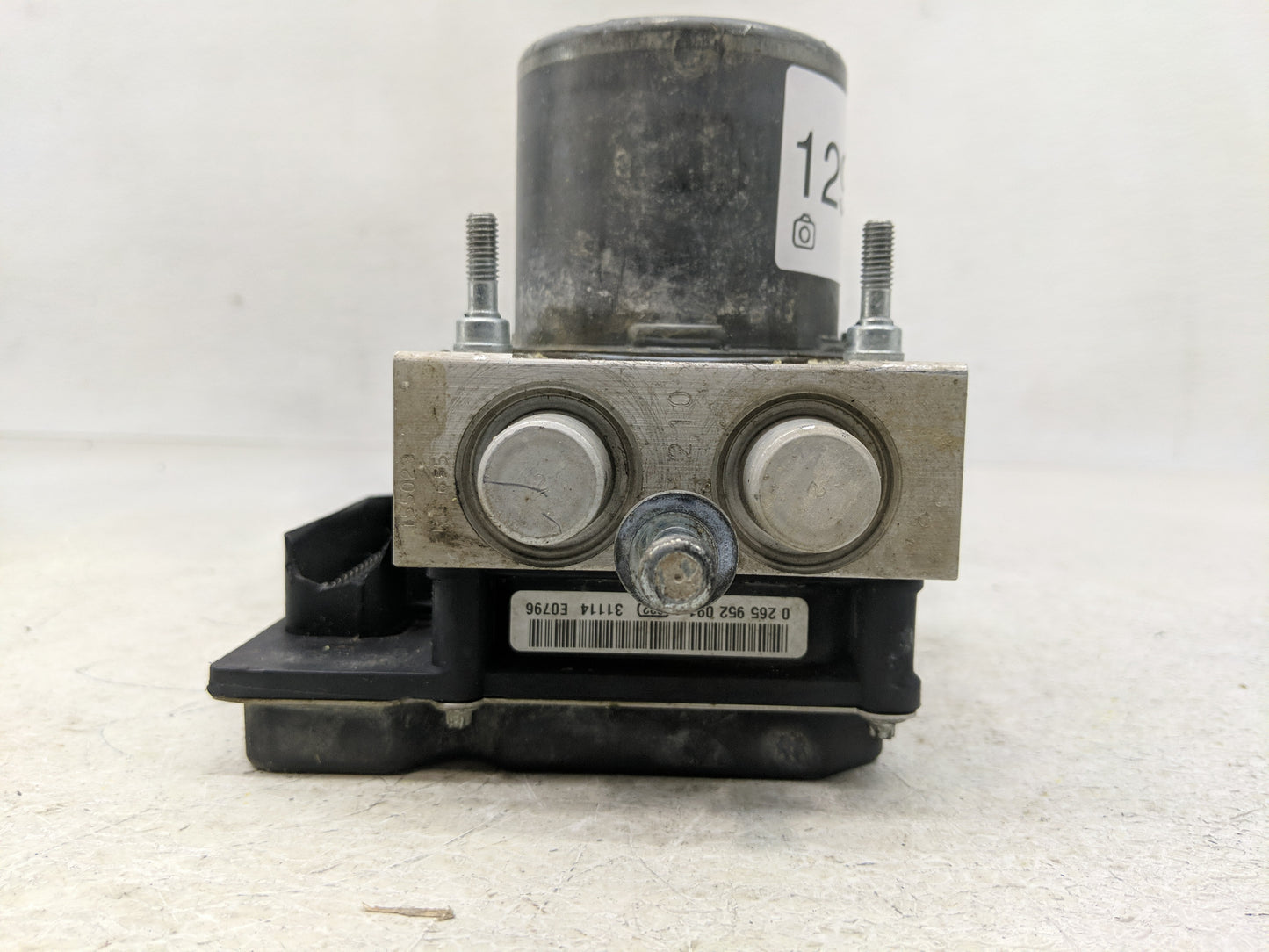 2009-2014 Chevrolet Suburban 1500 ABS Pump Control Module Replacement P/N:0 265 952 091 Fits Fits 2009 2010 2011 2012 2013 2