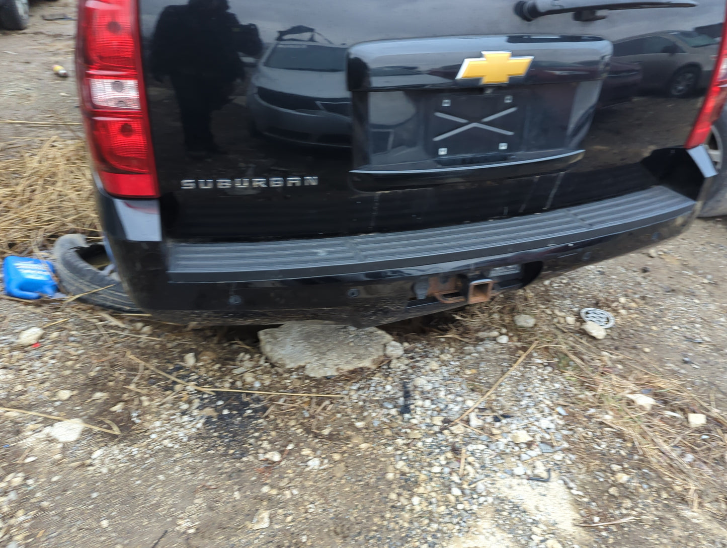 2007-2014 Chevrolet Suburban 1500 Rear Bumper Assembly Oem - Oemusedautoparts1.com