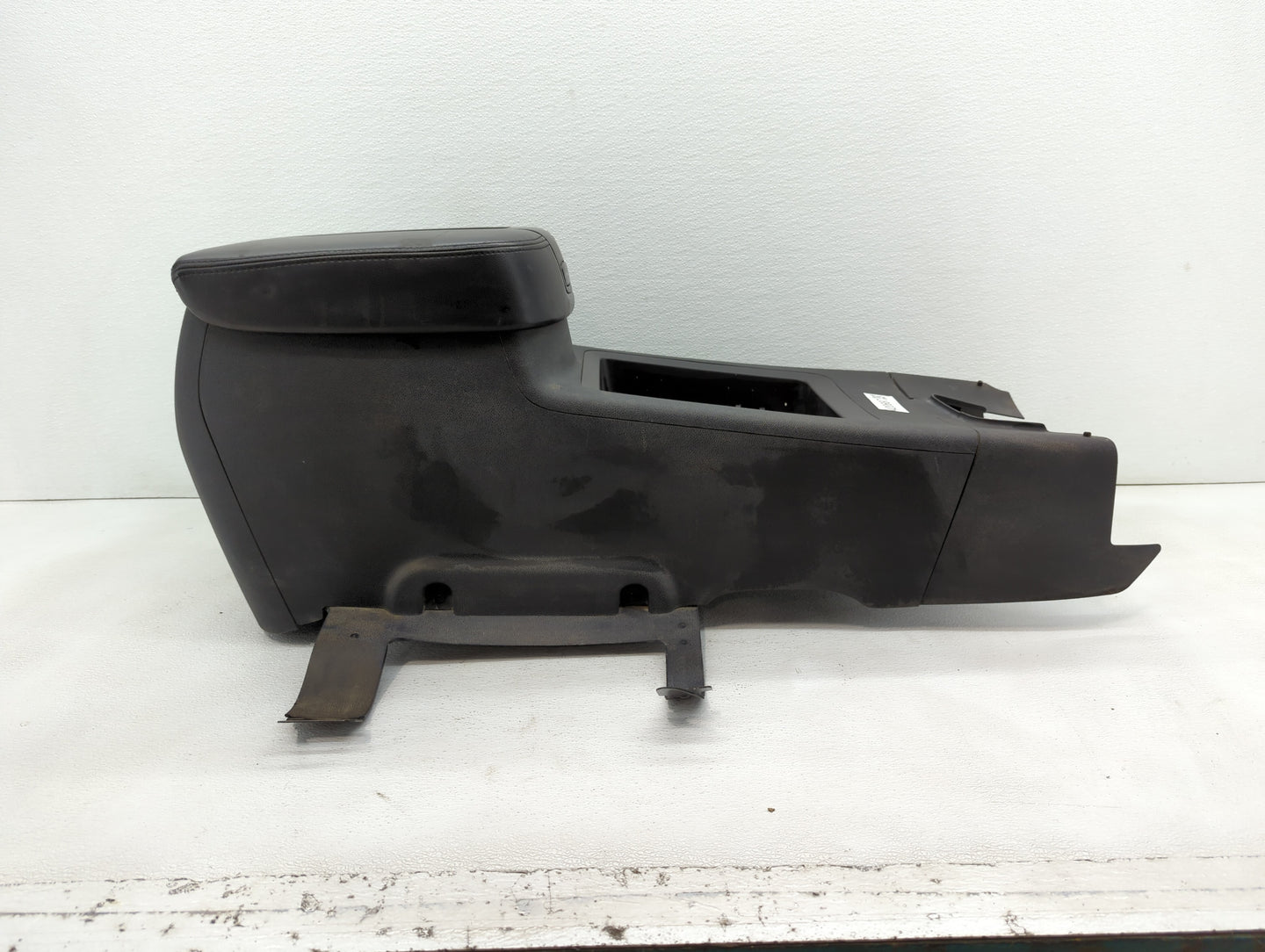 2009 Chevrolet Suburban 1500 Overhead Roof Console Interior Dome Light - Oemusedautoparts1.com