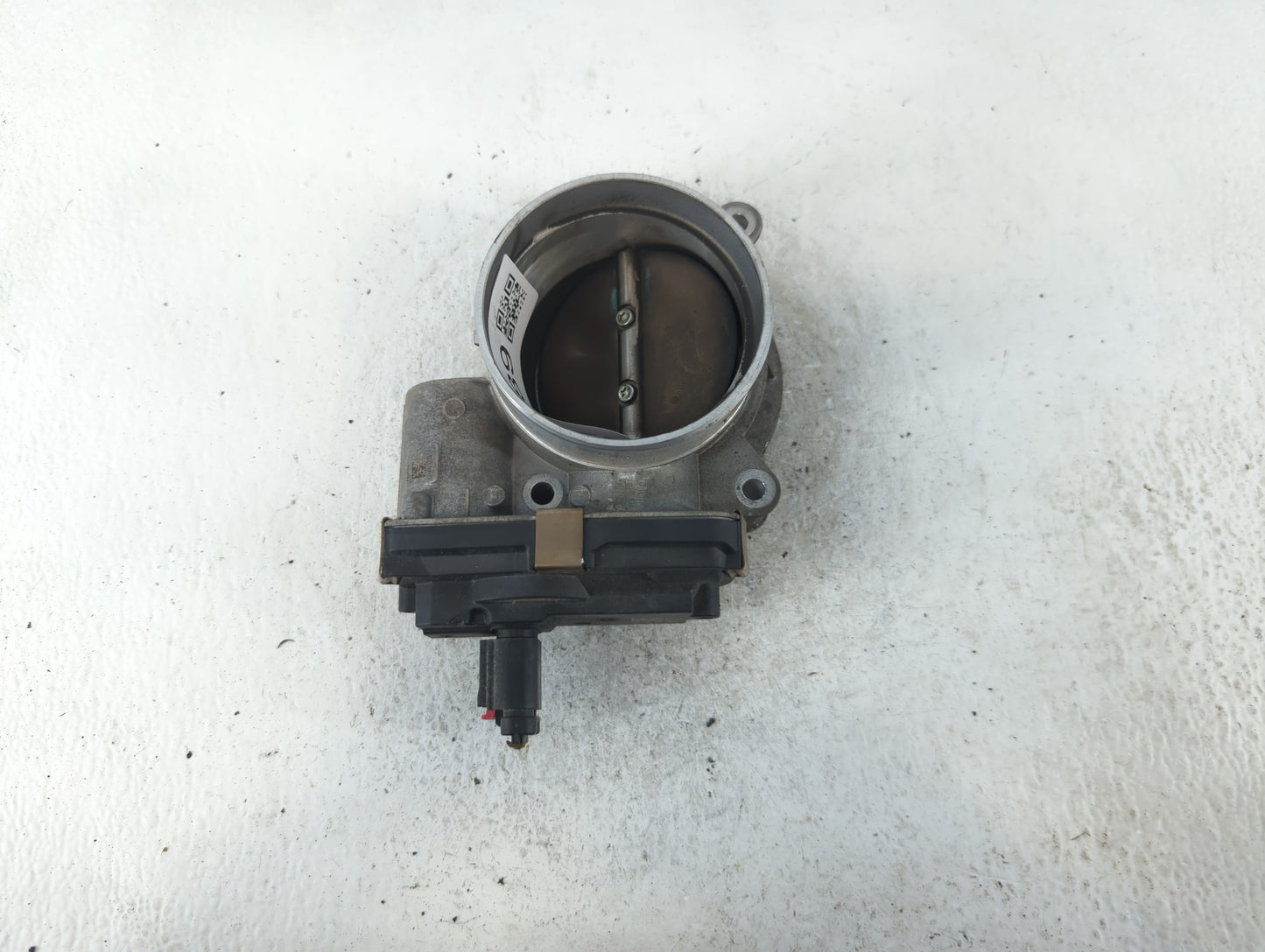 2014 Chevrolet Suburban 1500 Throttle Body P/N:12617792 Fits Fits 2015 2016 2017 2018 2019 2020 2021 2022 OEM Used Auto Part