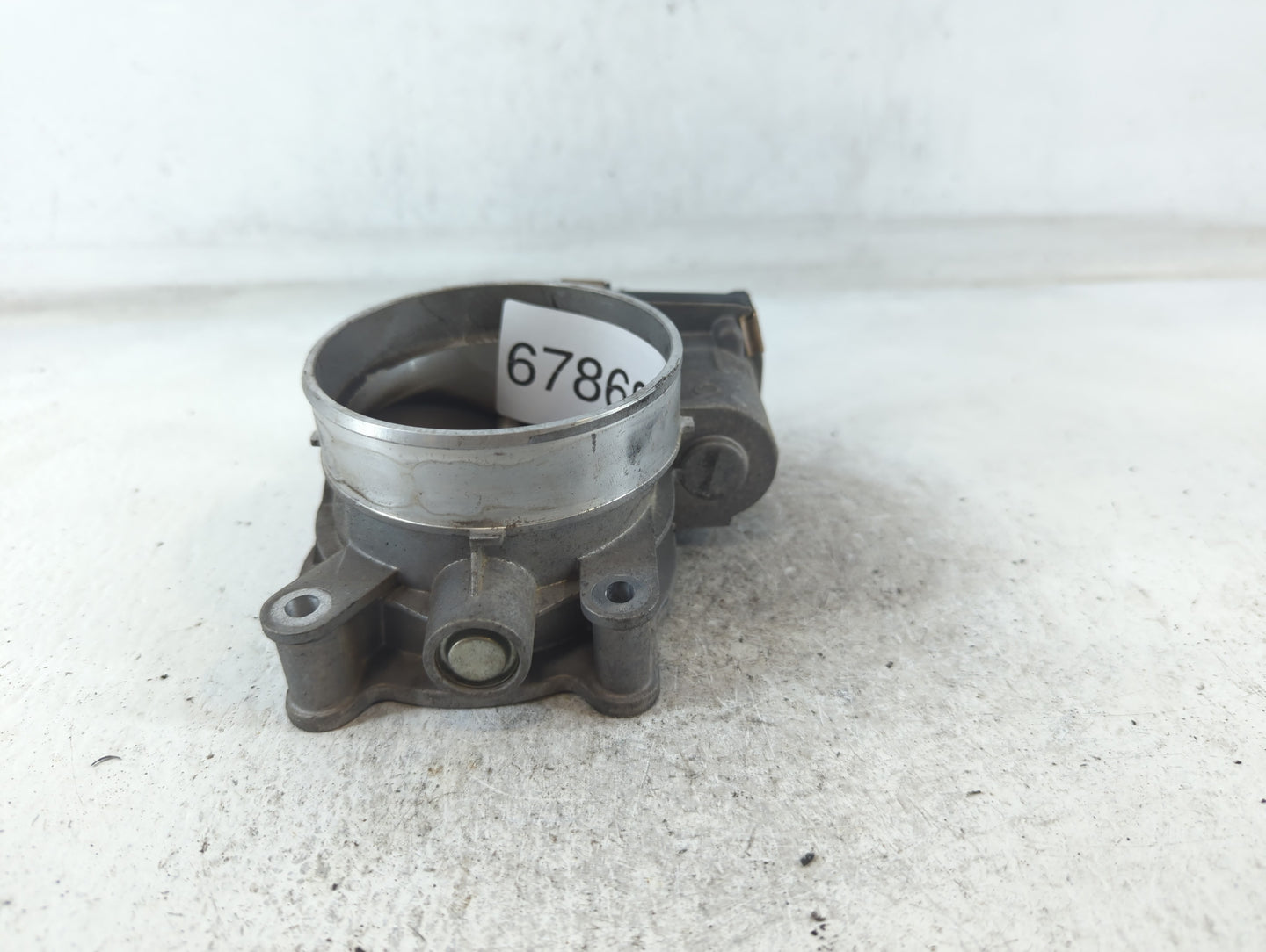 2014 Chevrolet Suburban 1500 Throttle Body P/N:12617792 Fits Fits 2015 2016 2017 2018 2019 2020 2021 2022 OEM Used Auto Part