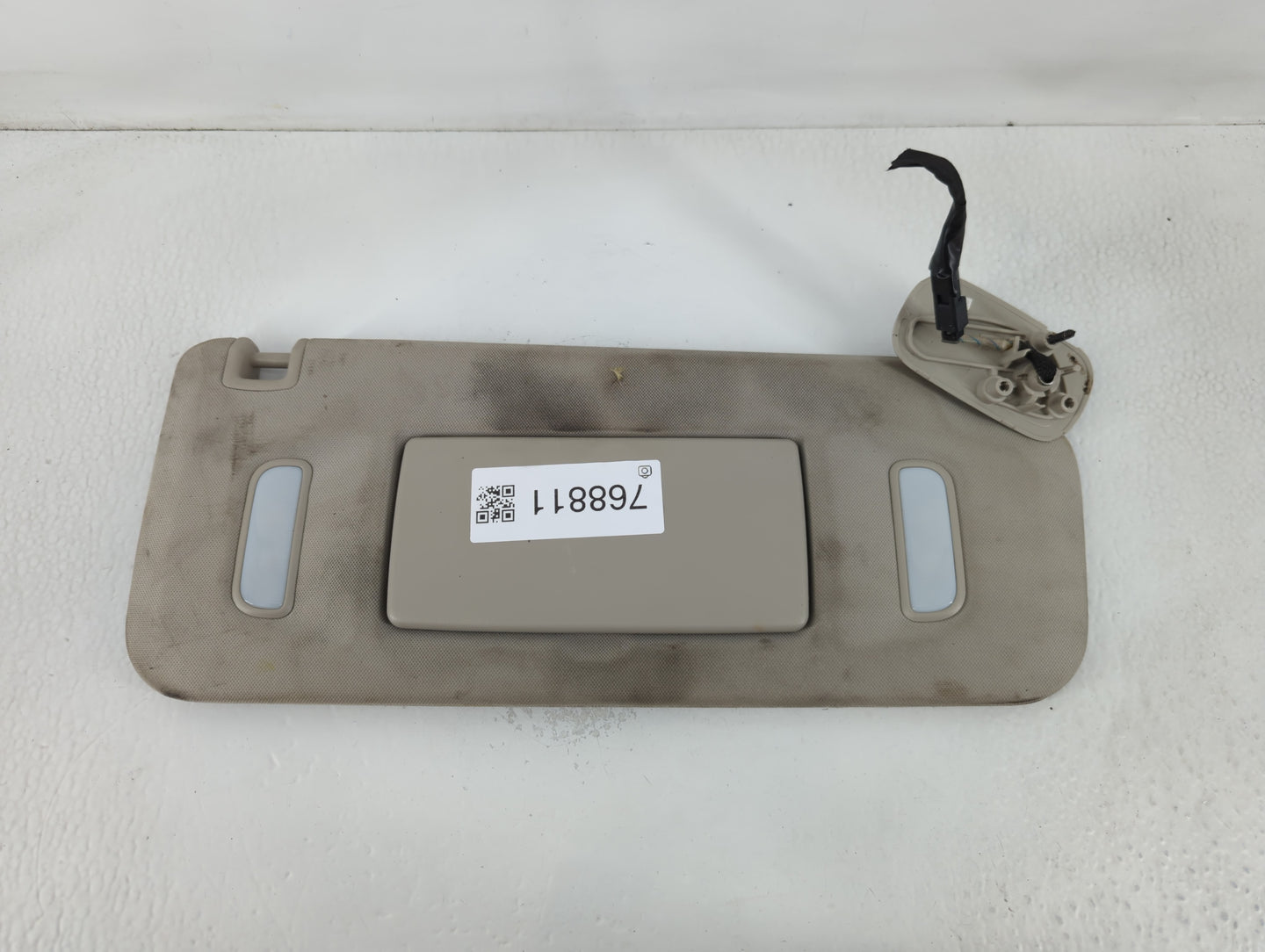 2007-2014 Chevrolet Suburban 1500 Sun Visor Shade Replacement Passenger Right Mirror Fits OEM Used Auto Parts - Oemusedautop