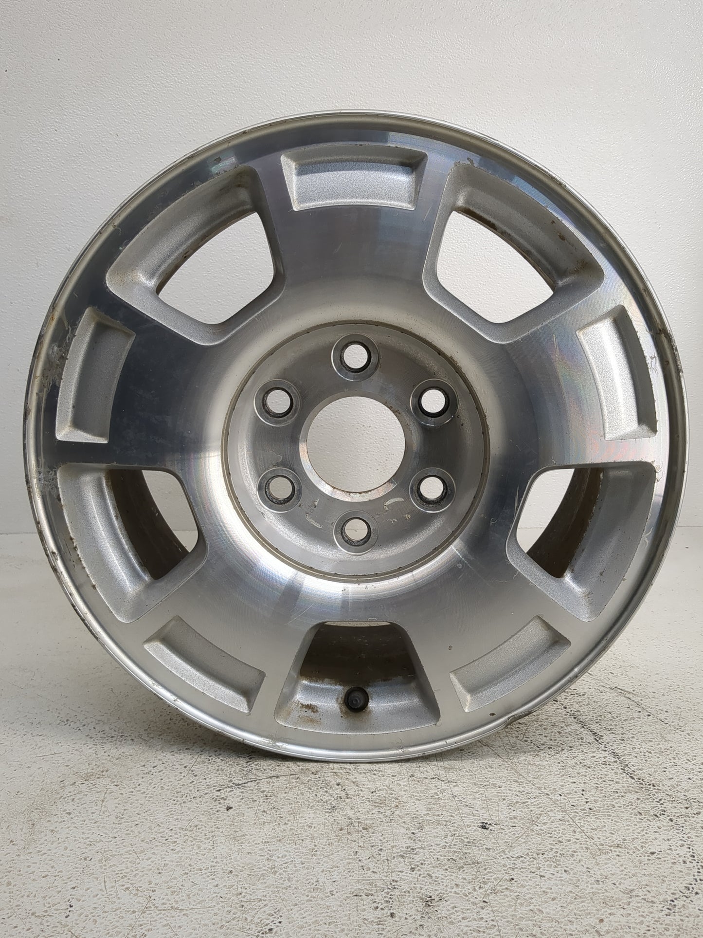 2007-2014 Chevrolet Tahoe Oem Wheel Rim - Oemusedautoparts1.com