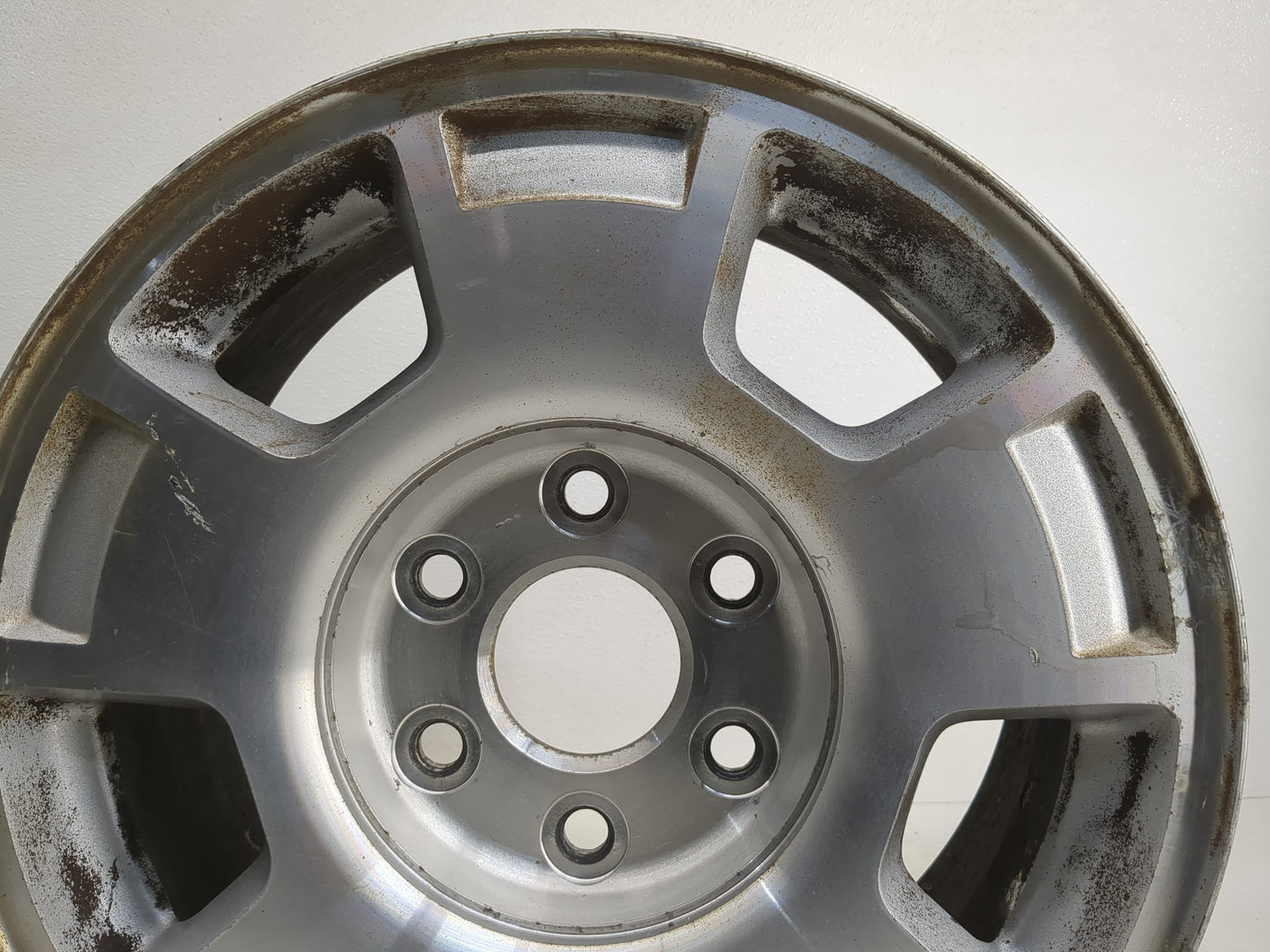 2007-2014 Chevrolet Tahoe Oem Wheel Rim 1145991 - Oemusedautoparts1.com