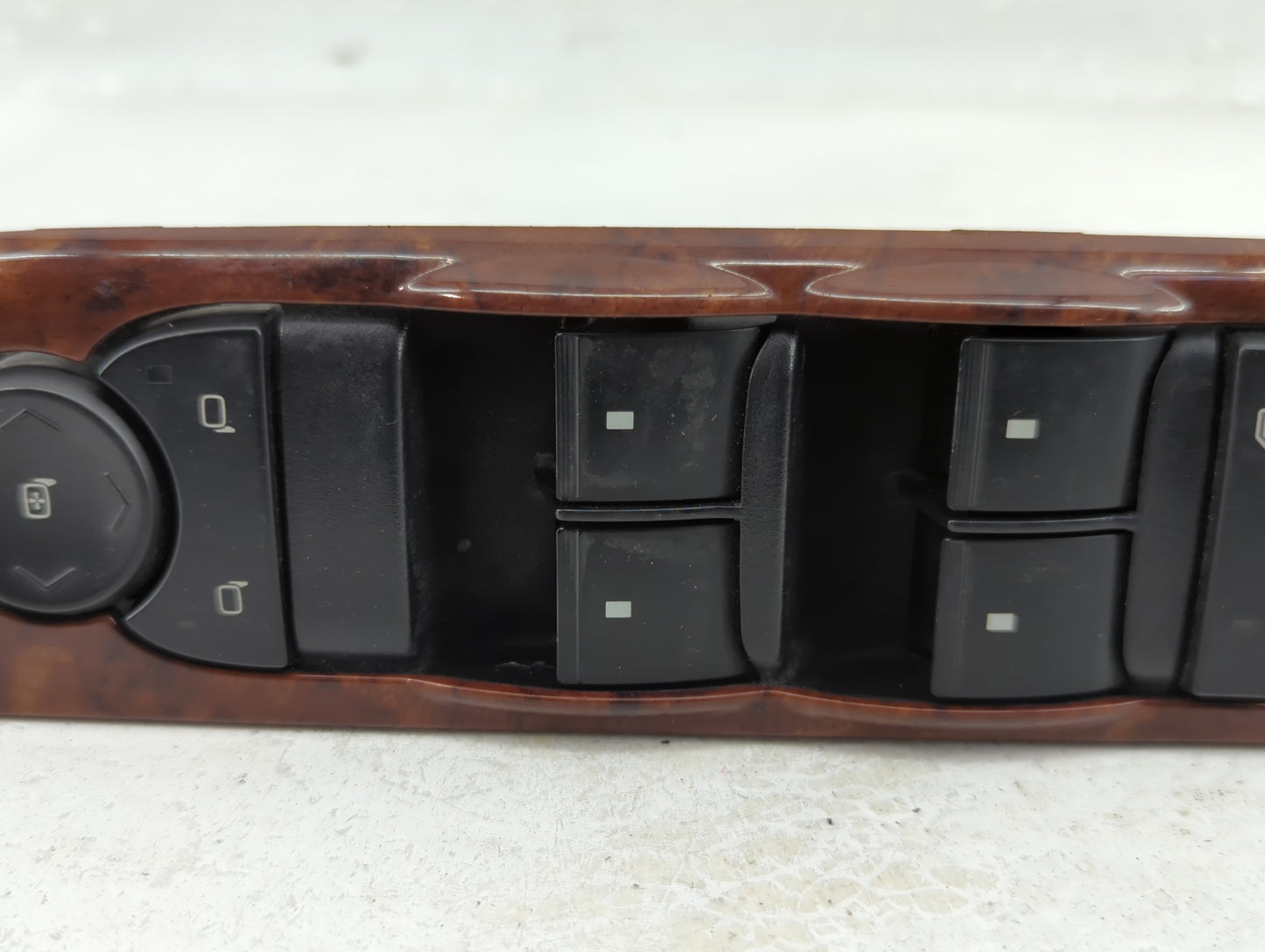 2014 Chevrolet Tahoe Master Power Window Switch Replacement Driver Side Left P/N:20835552AC Fits OEM Used Auto Parts - Oemus