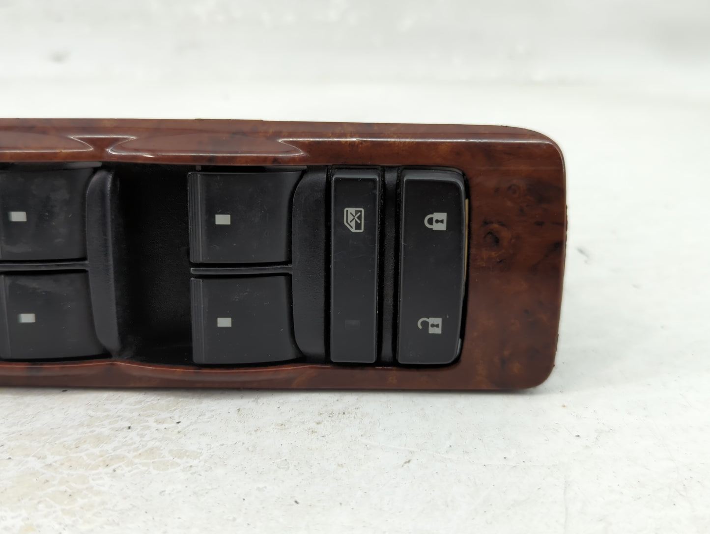 2014 Chevrolet Tahoe Master Power Window Switch Replacement Driver Side Left P/N:20835552AC Fits OEM Used Auto Parts - Oemus