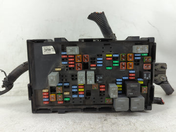 2010-2014 Chevrolet Tahoe Fusebox Fuse Box Panel Relay Module P/N:22798217 N1 Fits Fits 2010 2011 2012 2013 2014 OEM Used Au