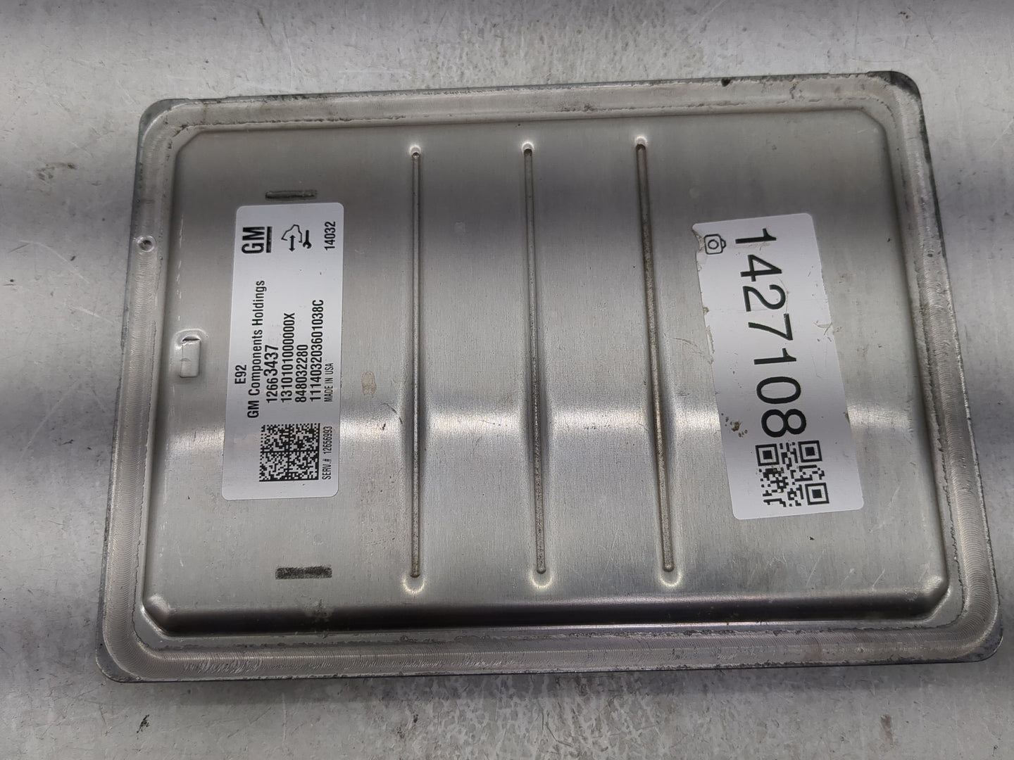 2015-2016 Chevrolet Tahoe PCM Engine Control Computer ECU ECM PCU OEM P/N:12663437 Fits Fits 2014 2015 2016 OEM Used Auto Pa