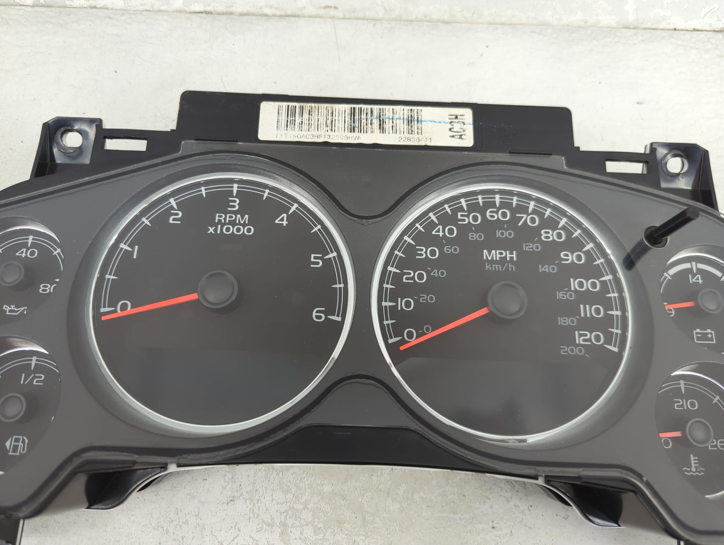 2009-2014 Chevrolet Tahoe Instrument Cluster Speedometer Gauges P/N:22838411 28330570 Miles:188K Fits OEM Used Auto Parts - 