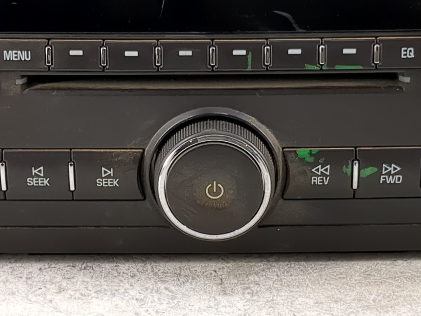 2010-2014 Chevrolet Tahoe Radio AM FM Cd Player Receiver Replacement P/N:20934593 28256335 Fits OEM Used Auto Parts - Oemuse