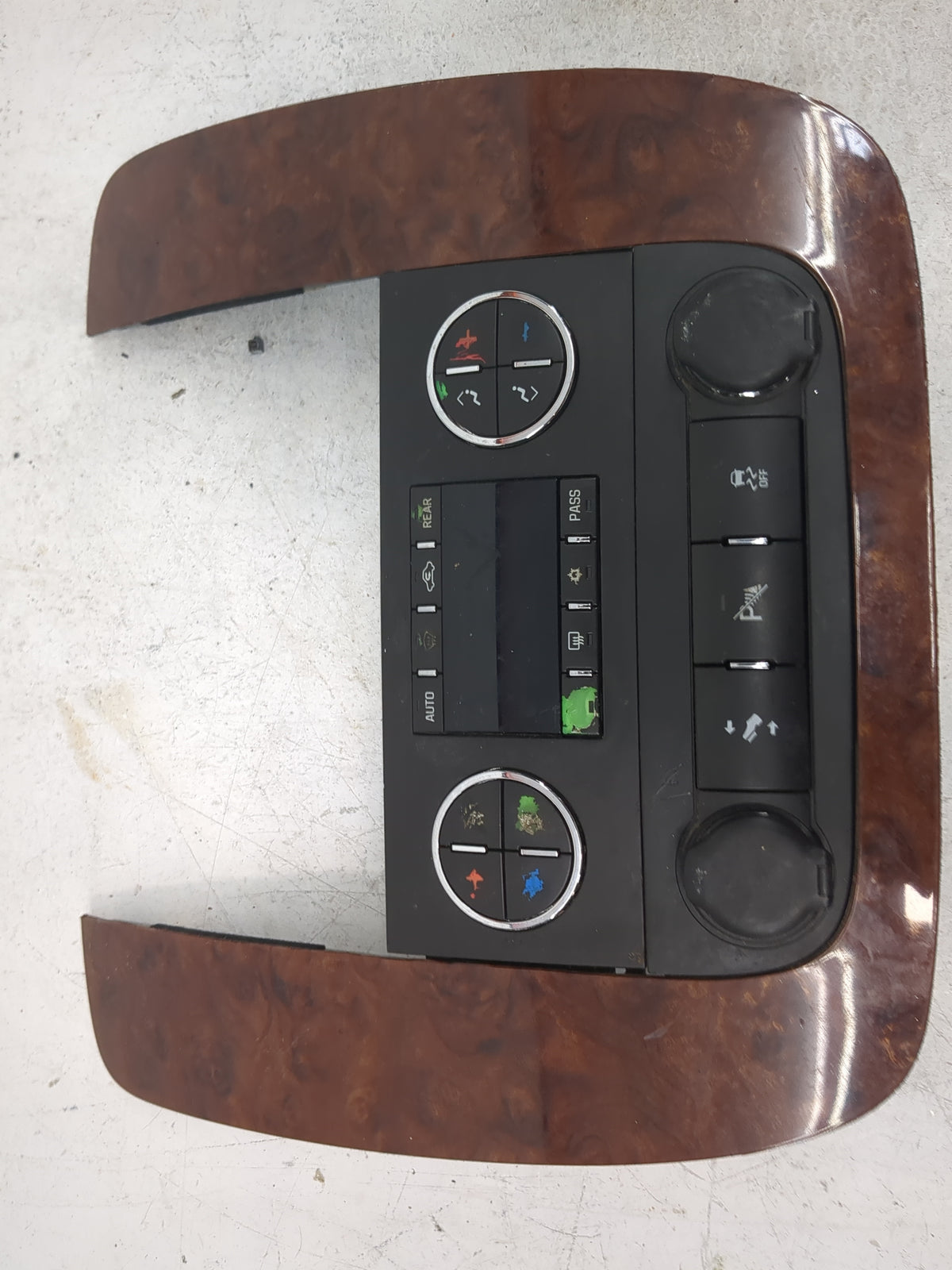 2012-2014 Chevrolet Tahoe Climate Control Module Temperature AC/Heater Replacement P/N:20921712 25887440 Fits Fits 2012 2013