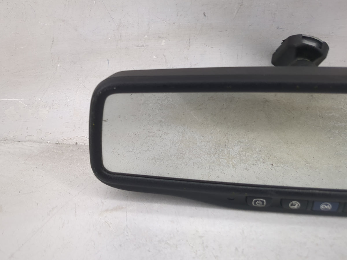 2010-2014 Chevrolet Tahoe Interior Rear View Mirror Replacement OEM P/N:E11 026137 GNTX-511 Fits OEM Used Auto Parts - Oemus